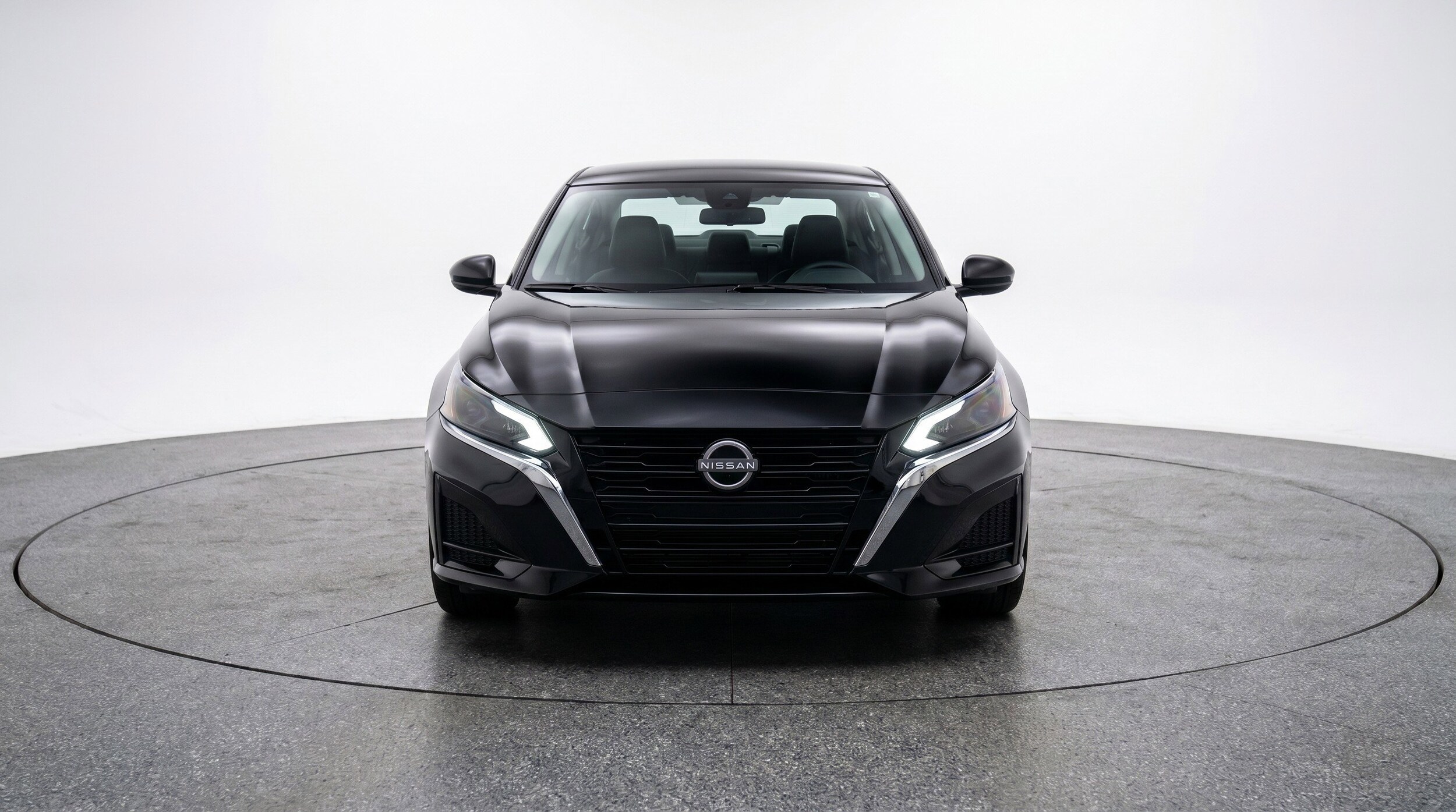 Thumbnail: 2025 Nissan Altima - 2