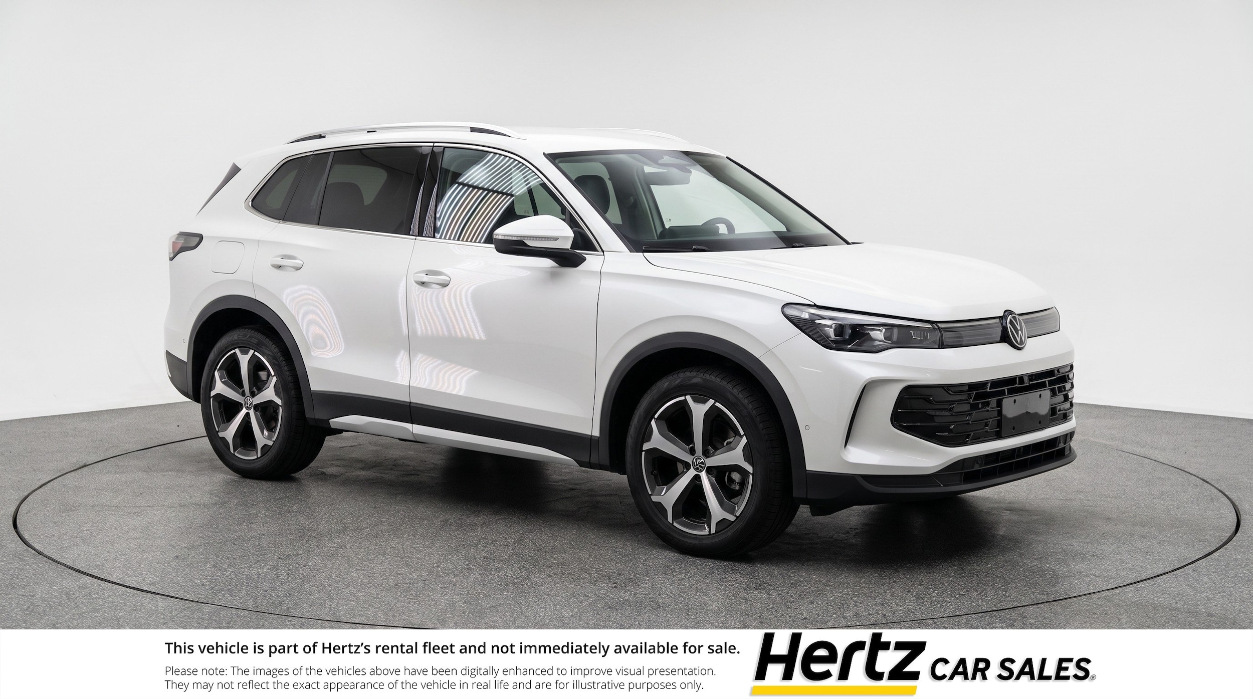 Thumbnail: 2026 Volkswagen Tiguan - 1