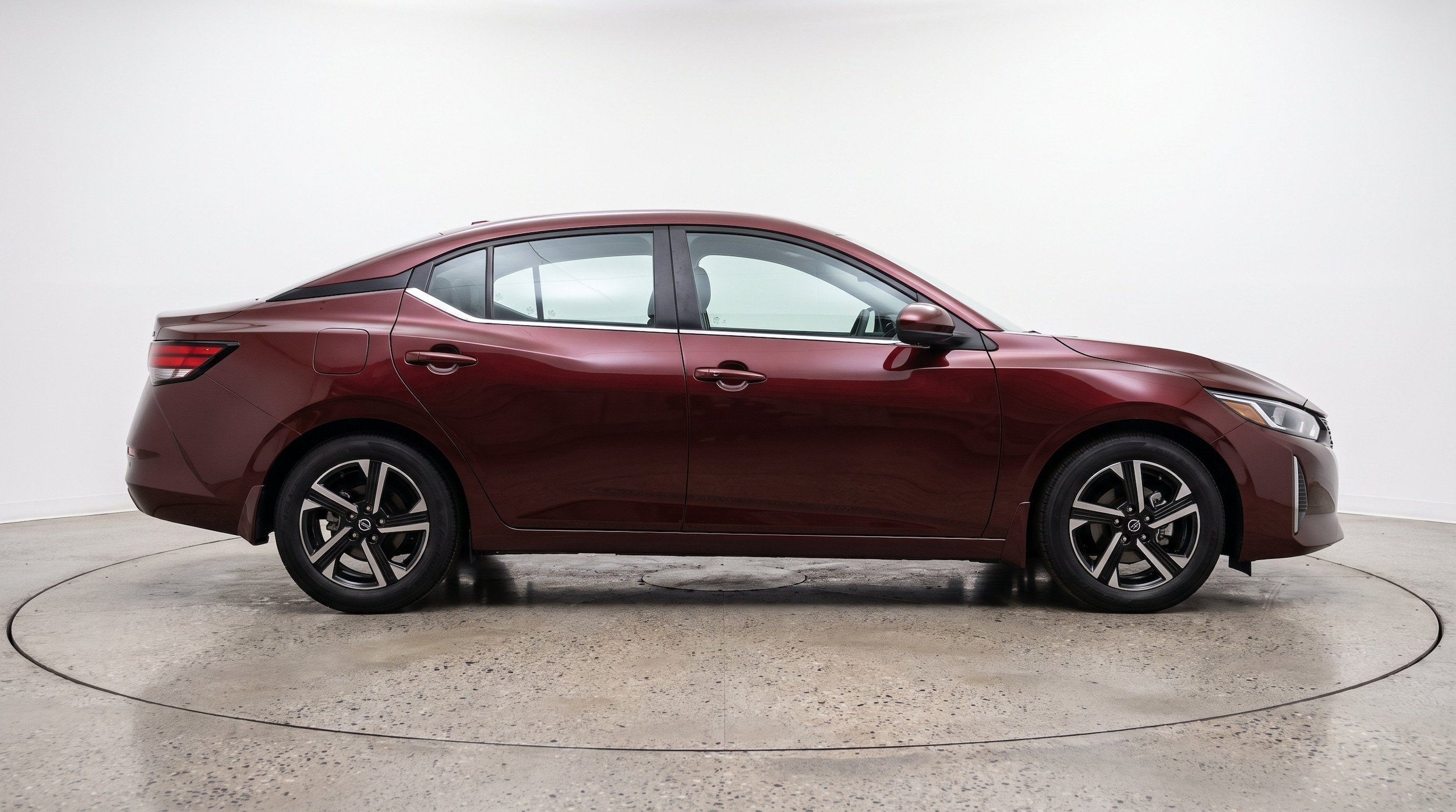 Thumbnail: 2025 Nissan Sentra - 10
