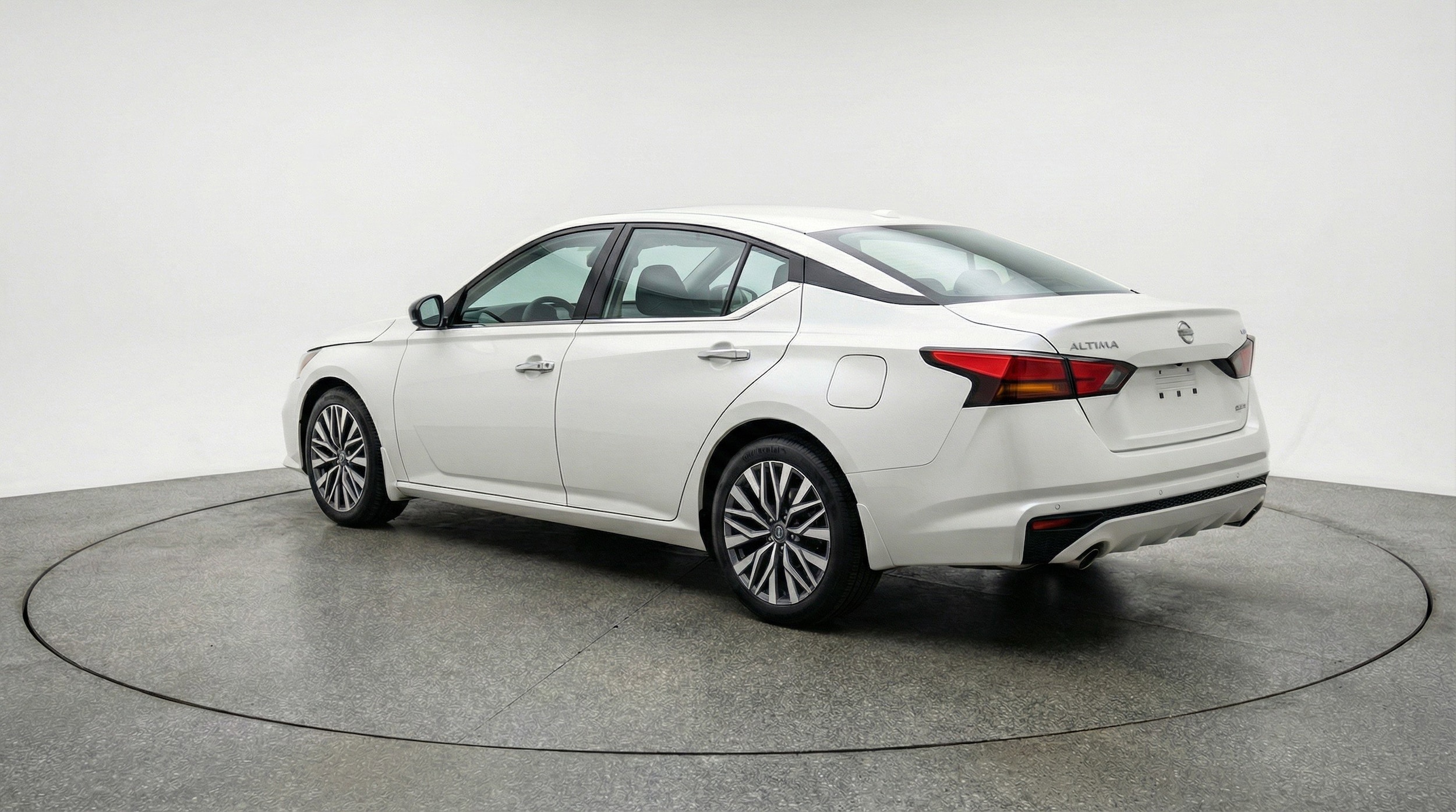 Thumbnail: 2025 Nissan Altima - 6