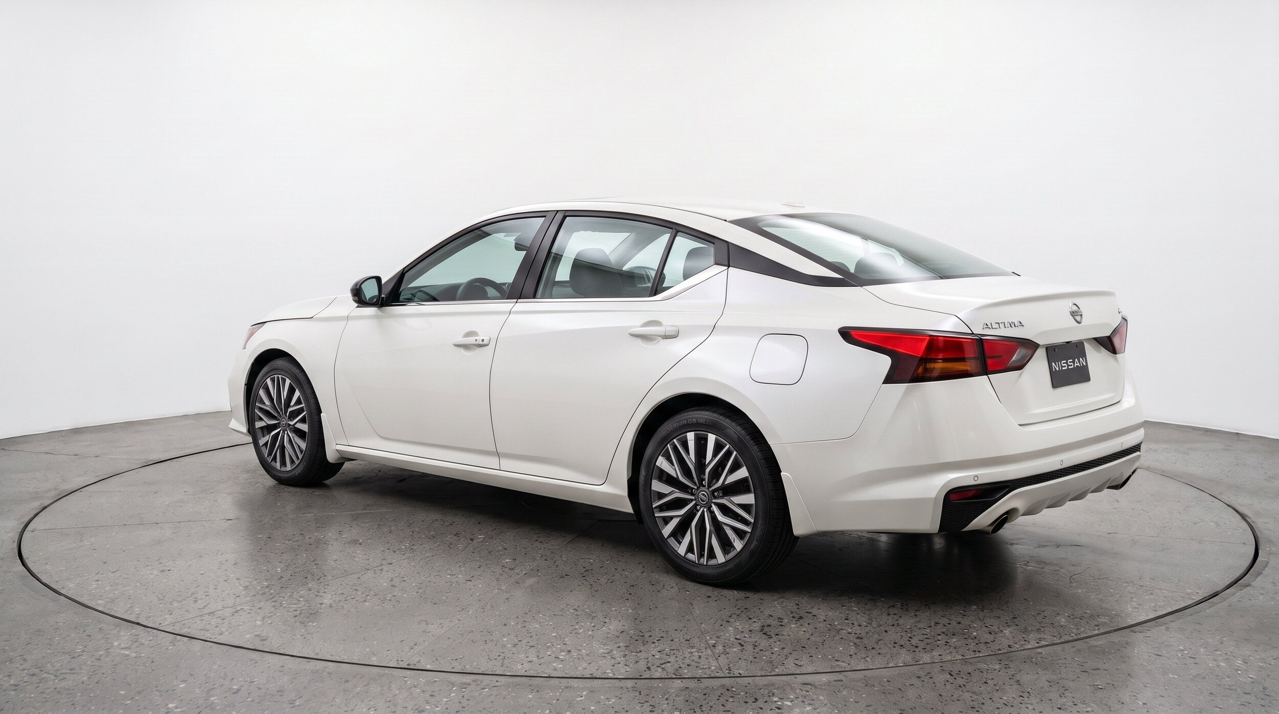 Thumbnail: 2025 Nissan Altima - 6