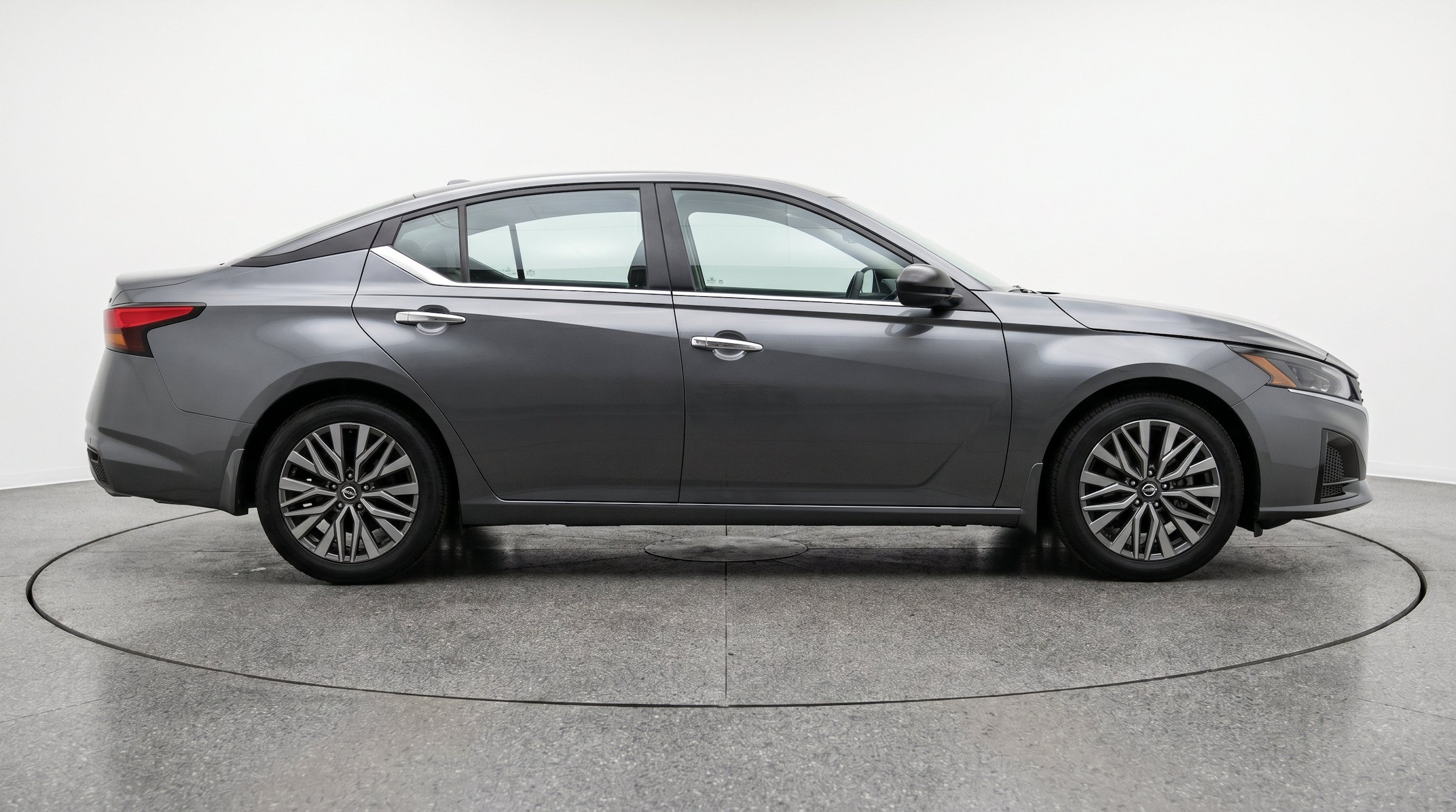 Thumbnail: 2025 Nissan Altima - 11