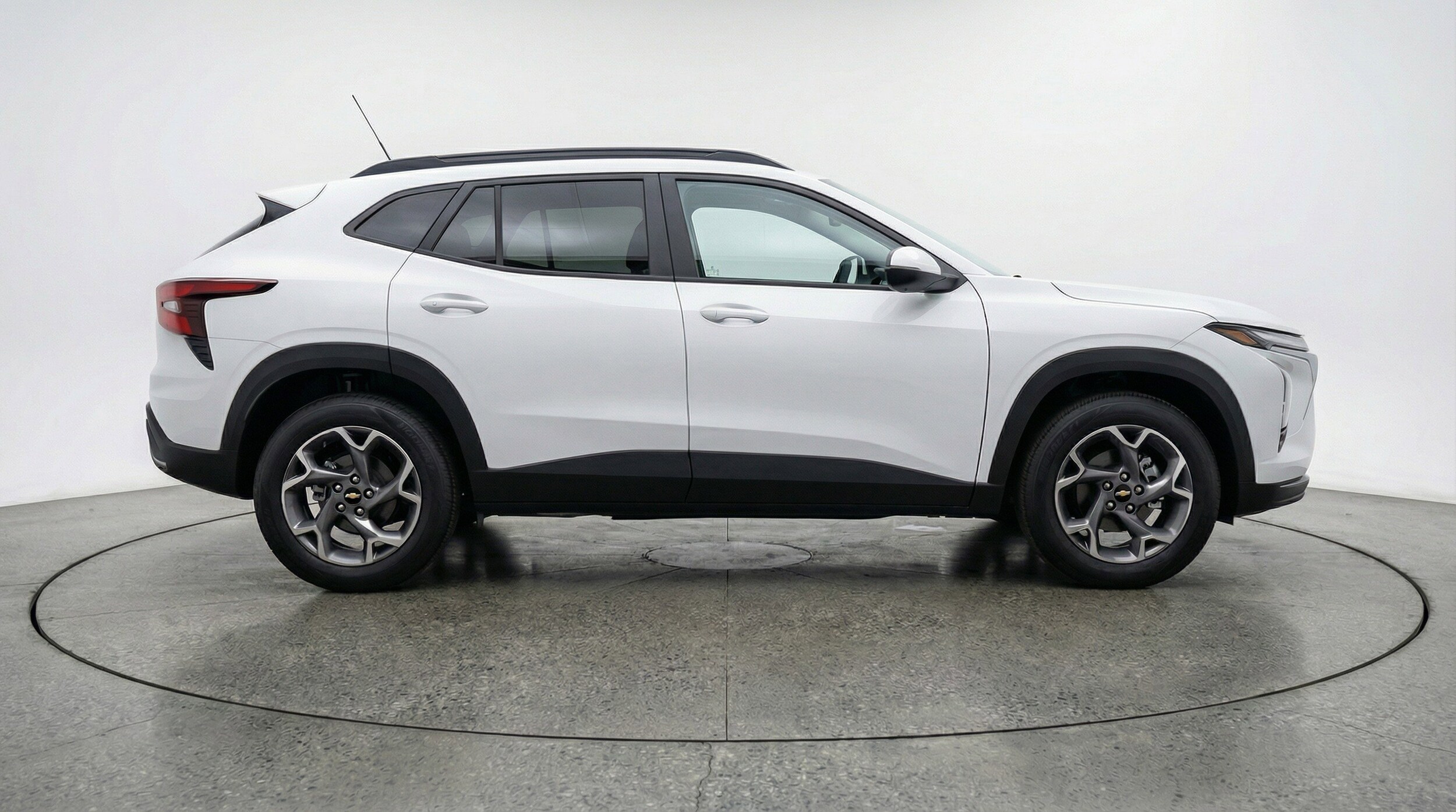 Thumbnail: 2025 Chevrolet Trax - 11