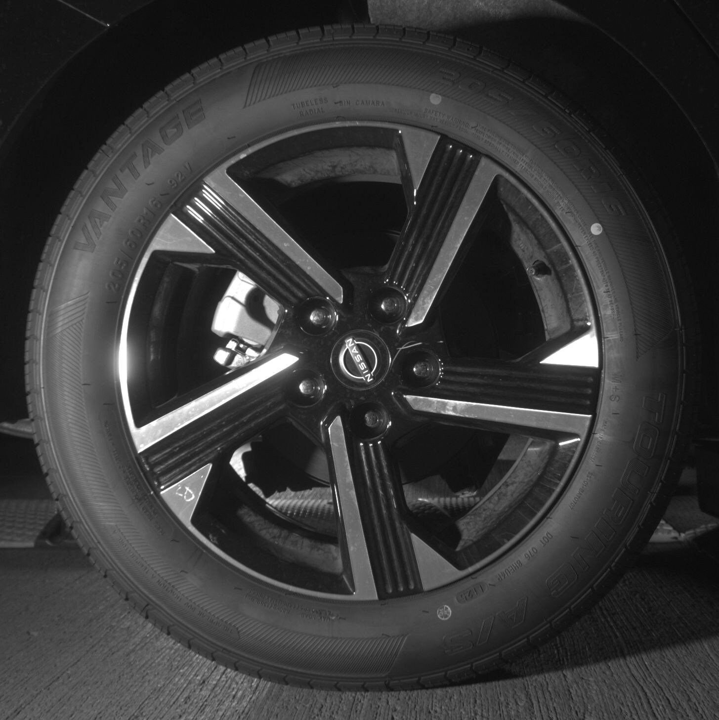 Thumbnail: 2025 Nissan Sentra - 12