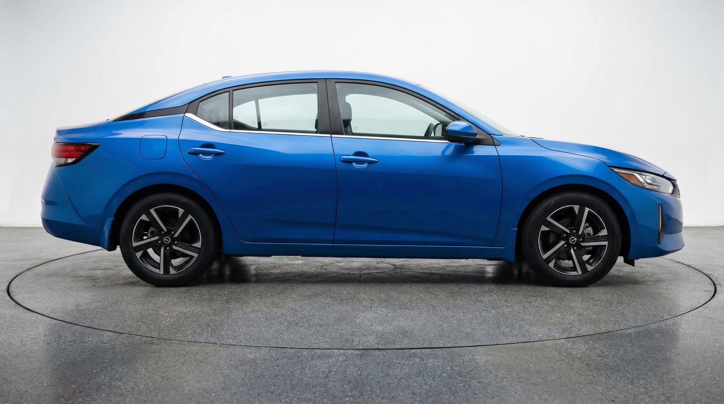 Thumbnail: 2025 Nissan Sentra - 11