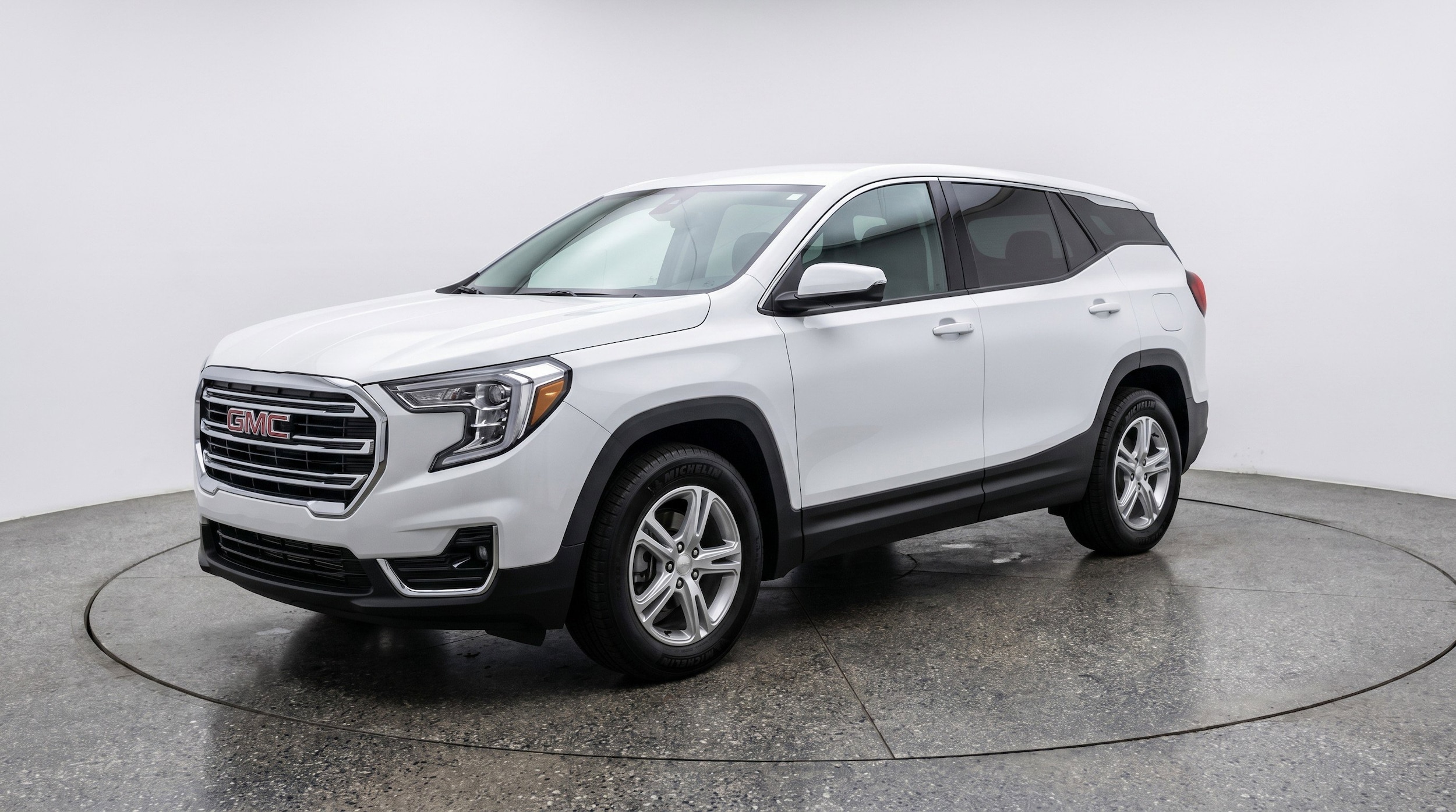 Thumbnail: 2024 GMC Terrain - 3