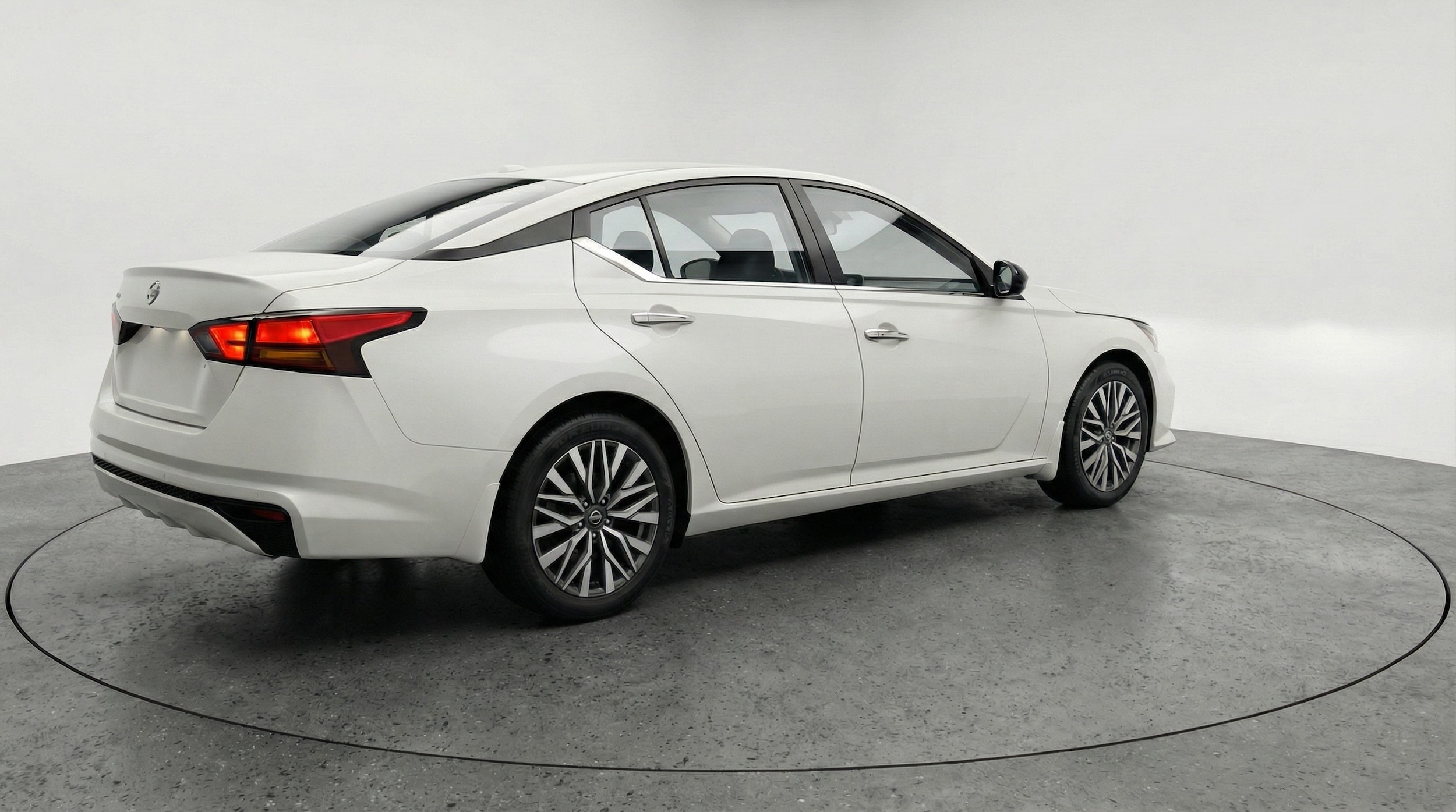 Thumbnail: 2025 Nissan Altima - 7