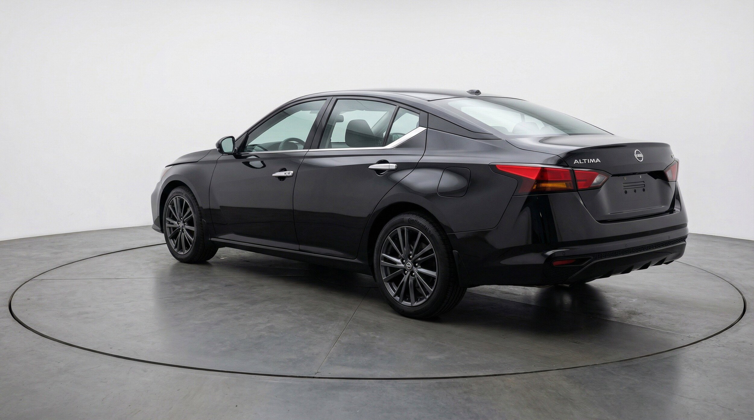 Thumbnail: 2025 Nissan Altima - 6