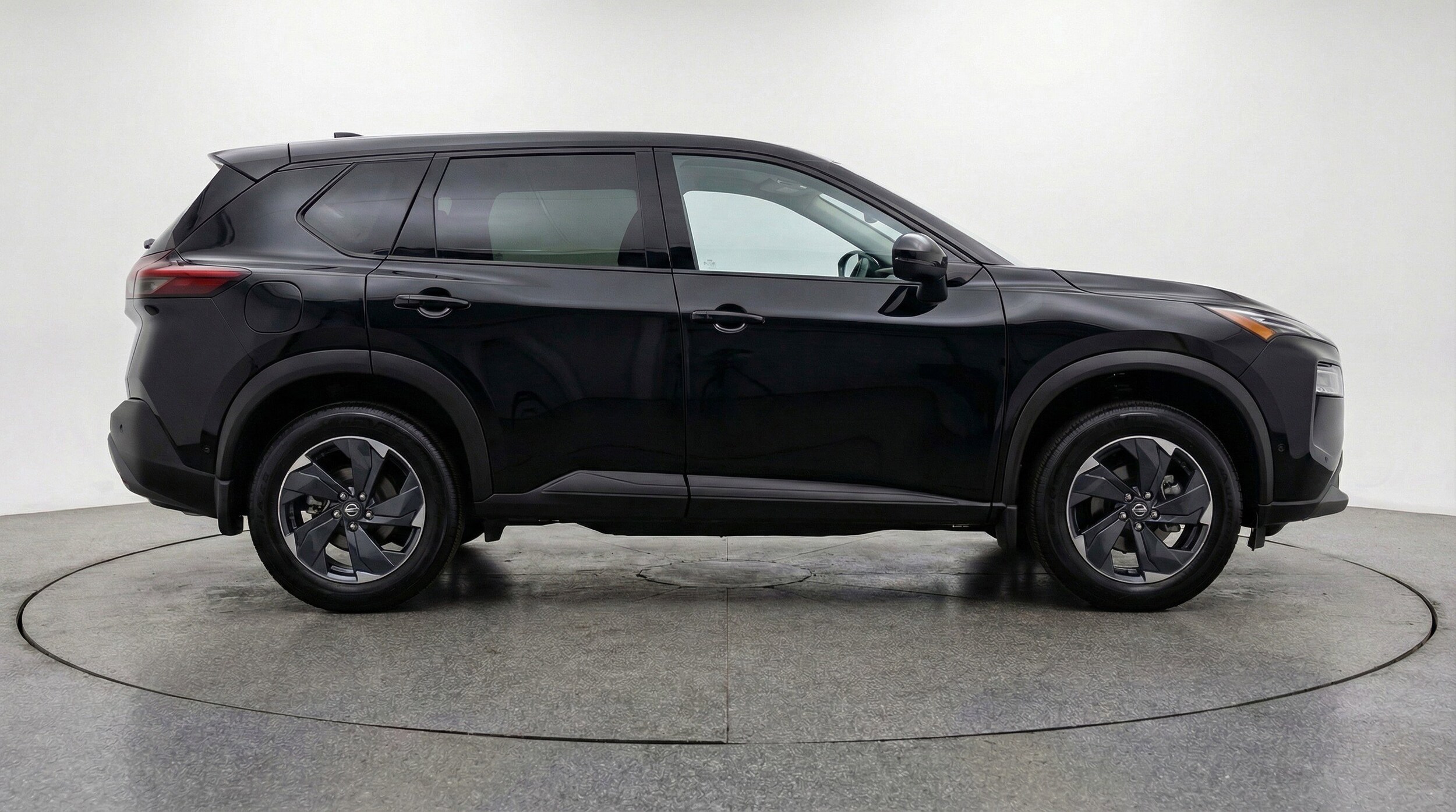 Thumbnail: 2025 Nissan Rogue - 11