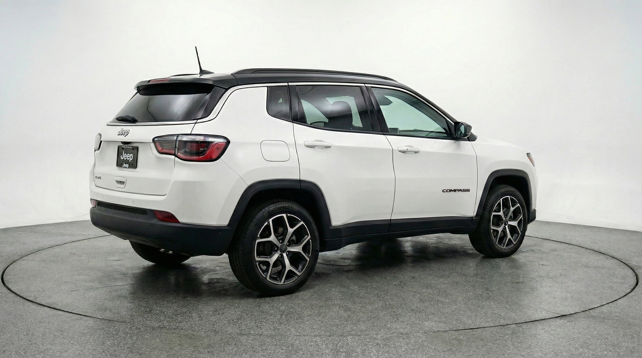 Thumbnail: 2025 Jeep Compass - 9