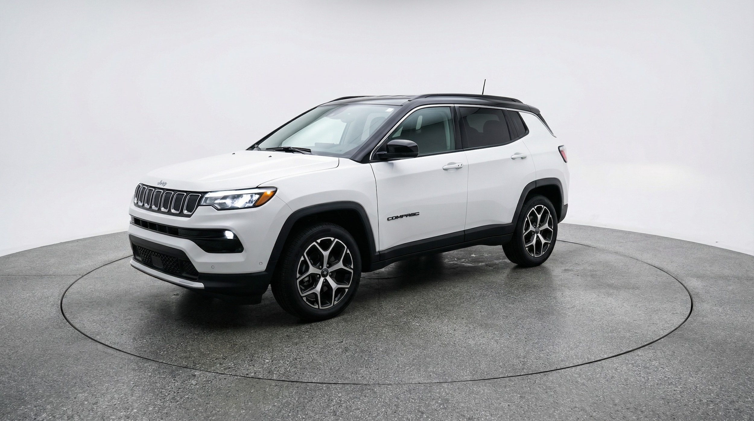 Thumbnail: 2025 Jeep Compass - 3