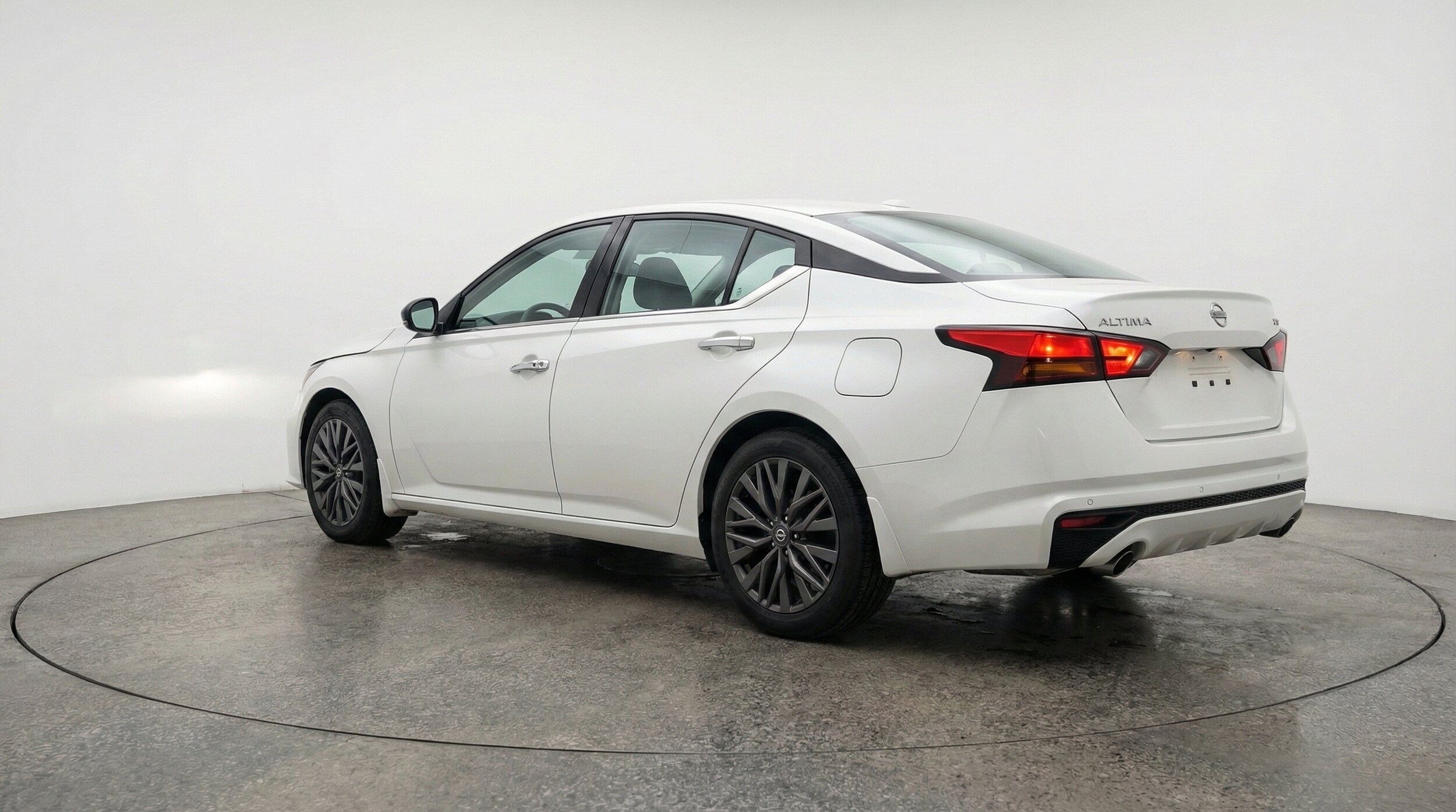 Thumbnail: 2025 Nissan Altima - 6