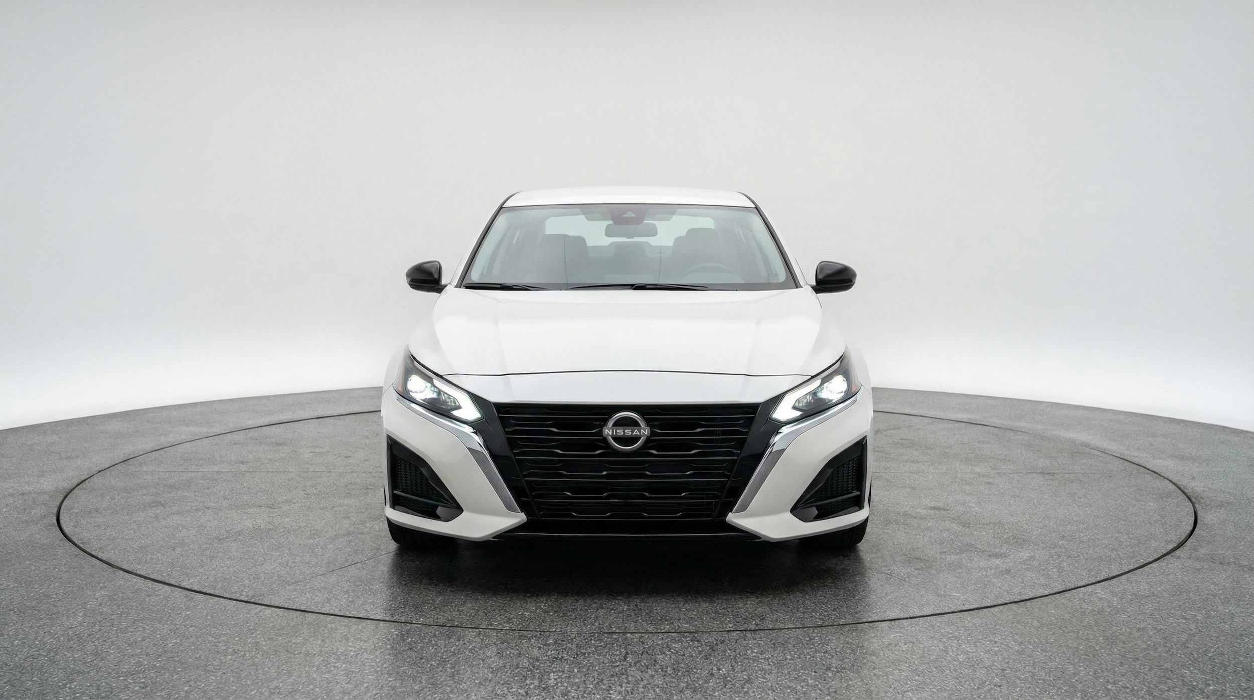 Thumbnail: 2025 Nissan Altima - 2