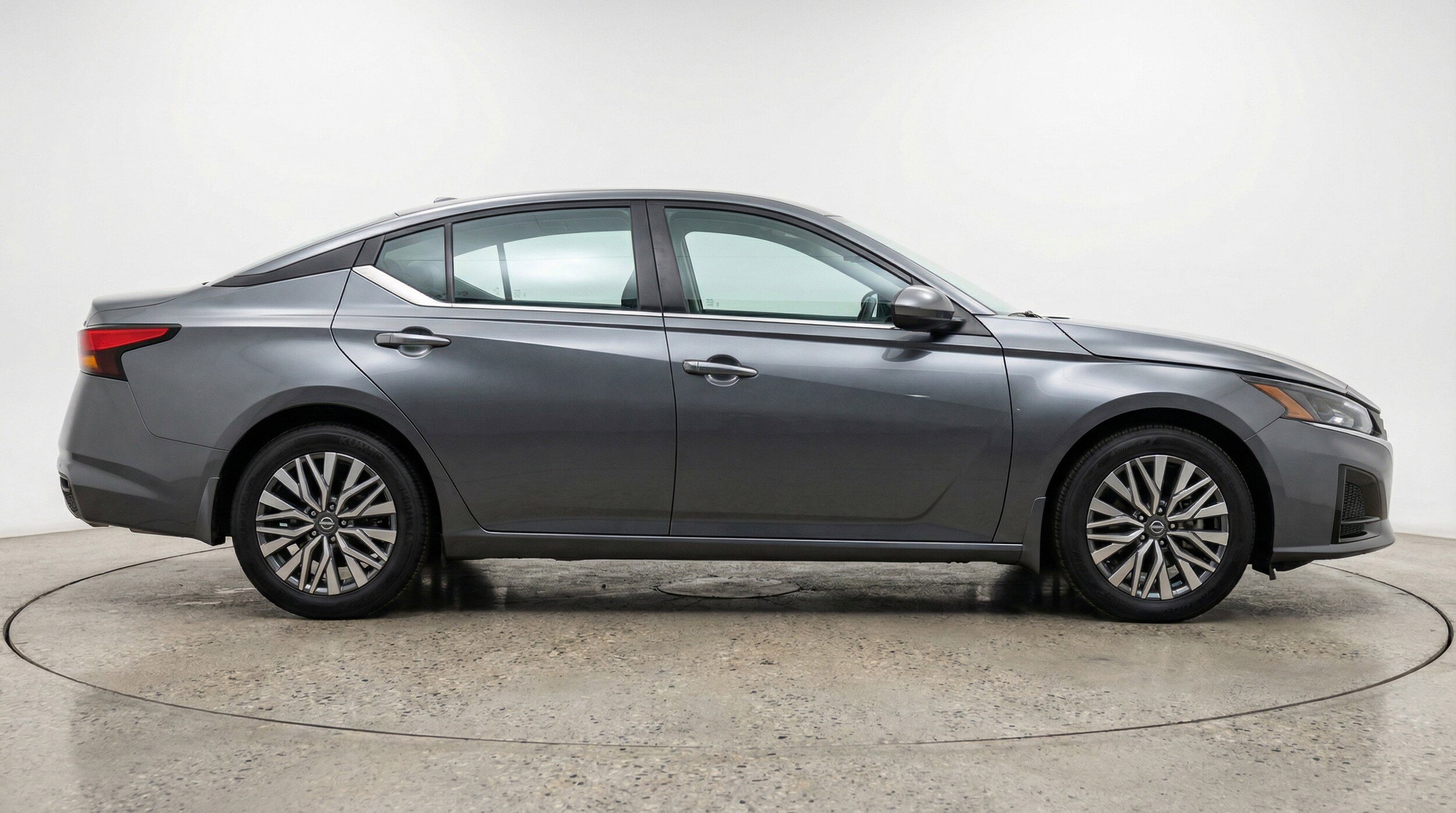 Thumbnail: 2025 Nissan Altima - 11