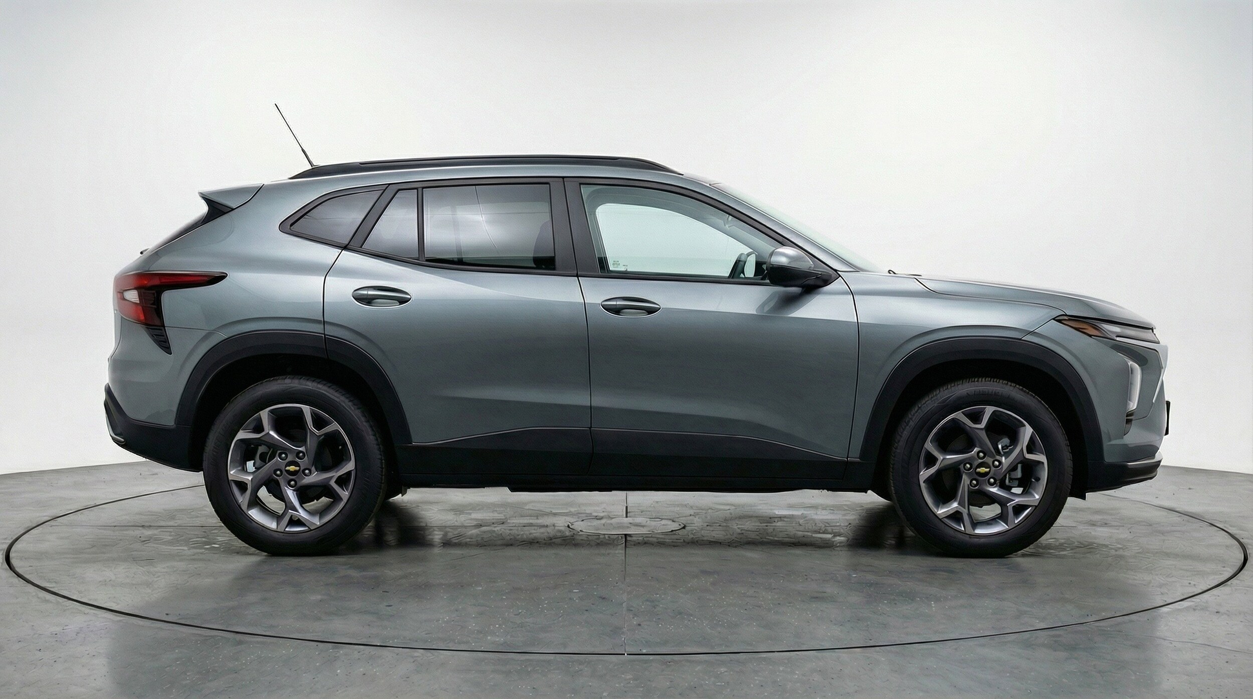 Thumbnail: 2025 Chevrolet Trax - 11