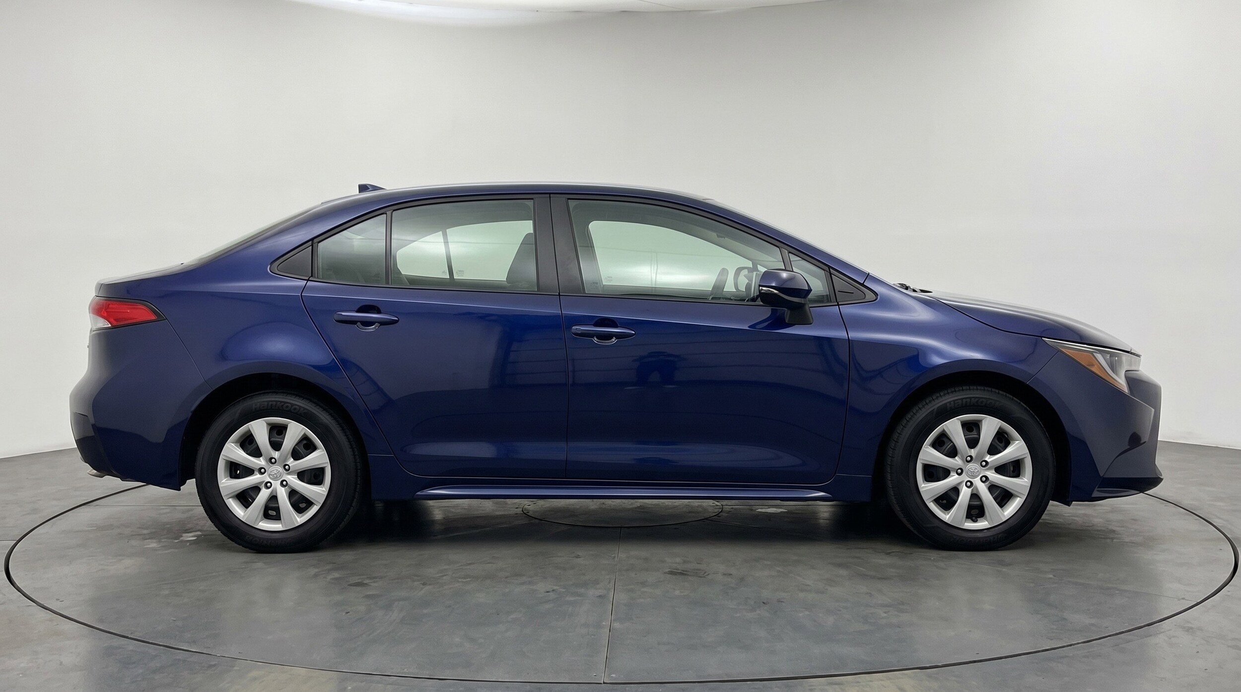 Thumbnail: 2025 Toyota Corolla - 11