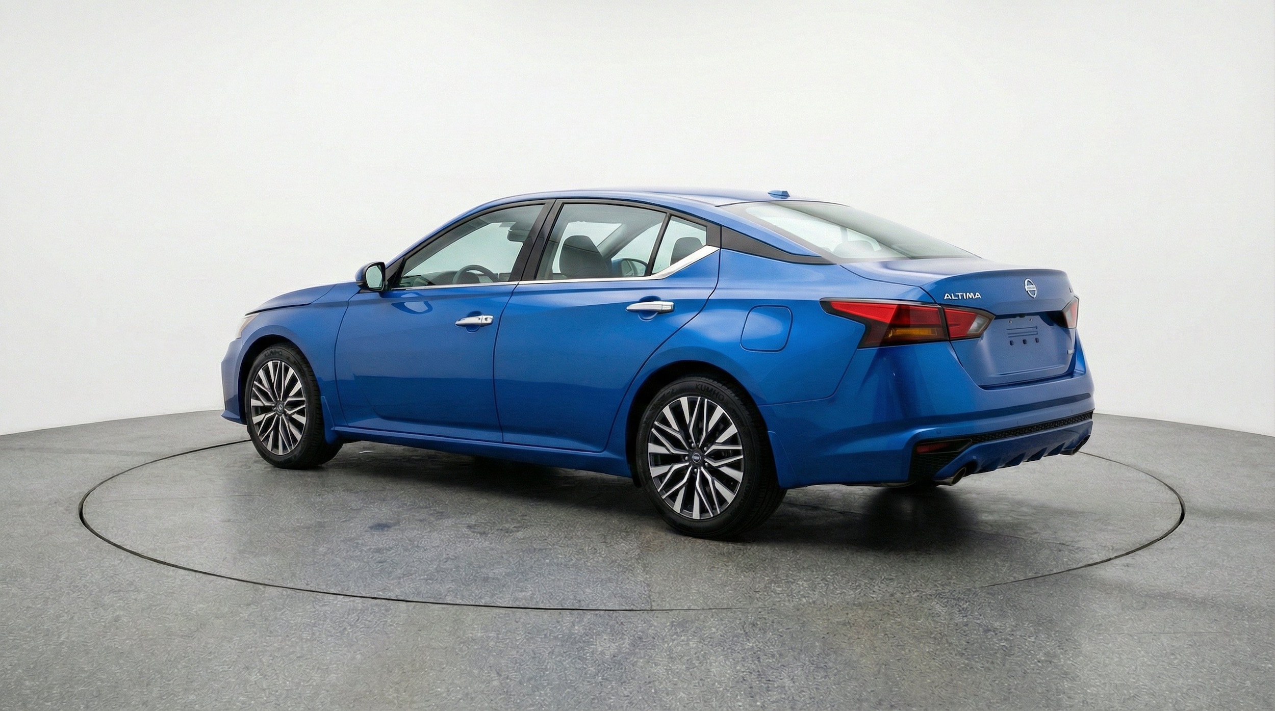 Thumbnail: 2025 Nissan Altima - 6