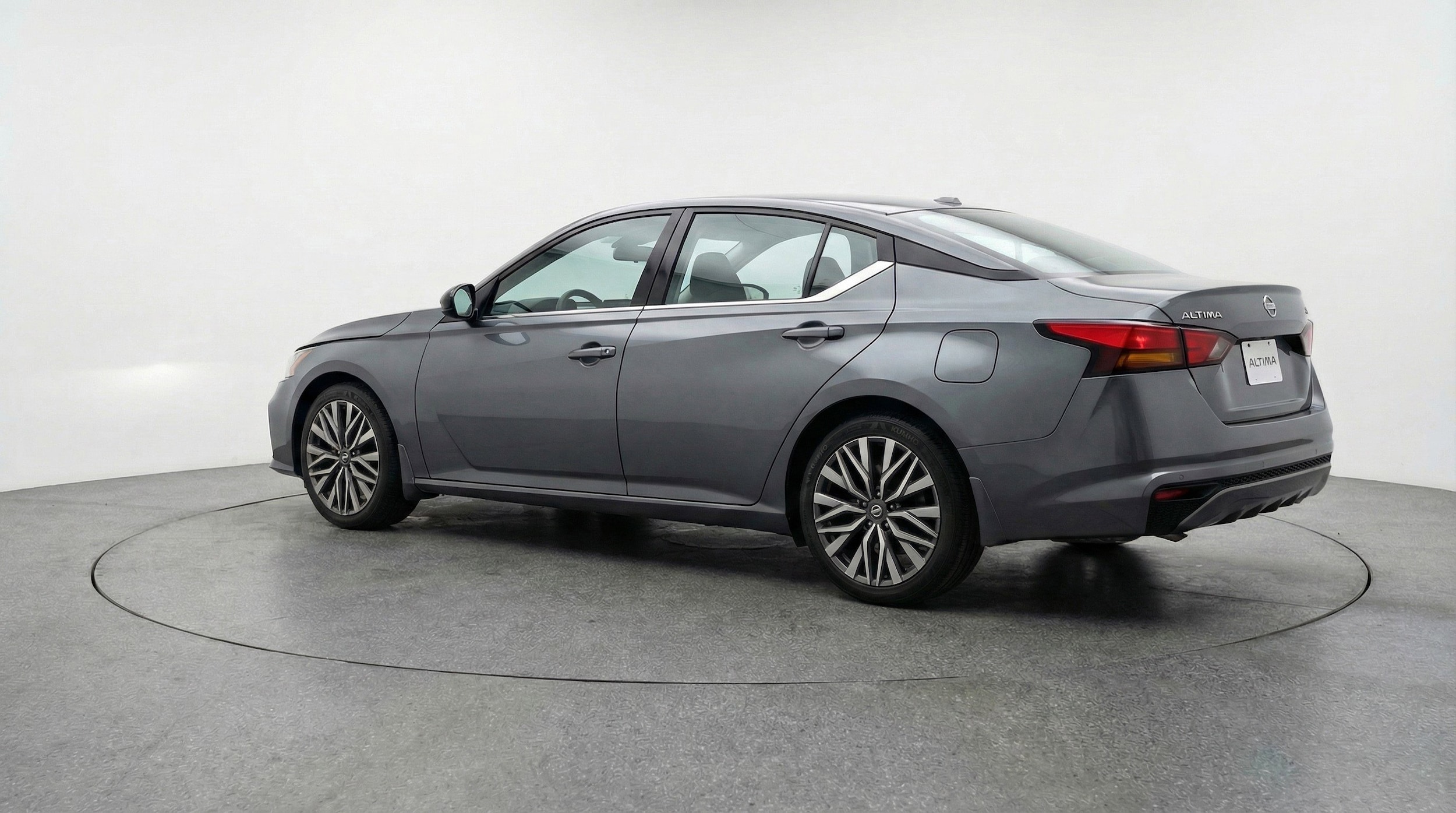 Thumbnail: 2025 Nissan Altima - 6