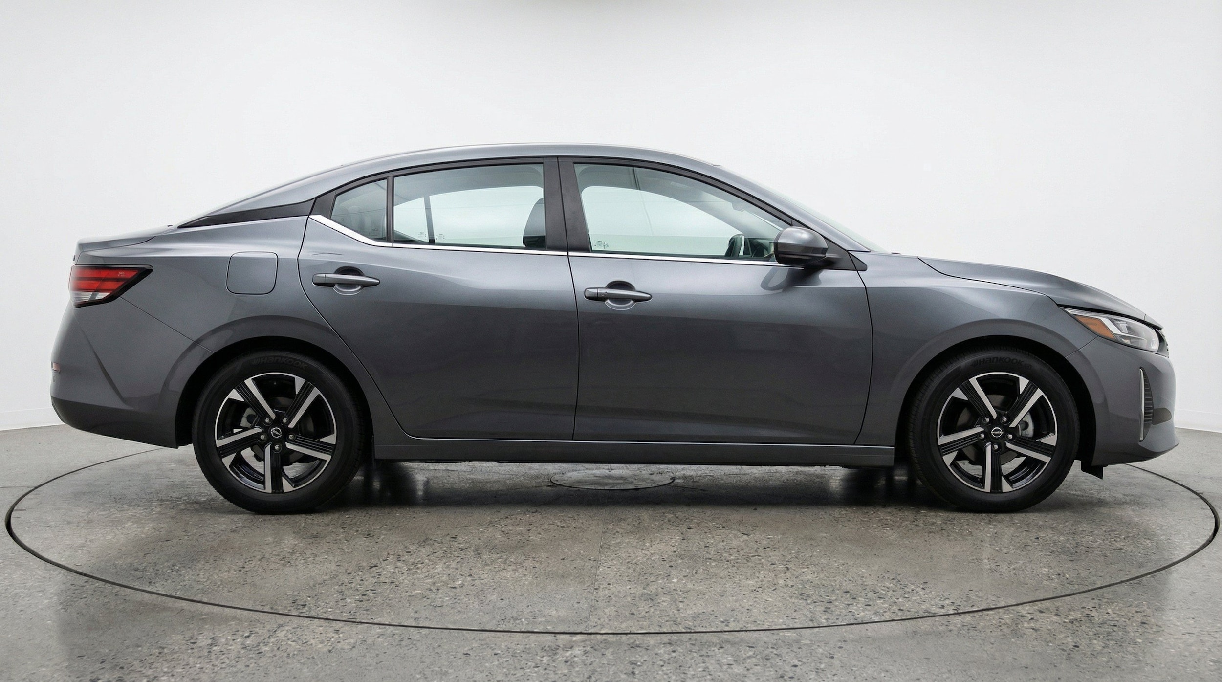 Thumbnail: 2025 Nissan Sentra - 11