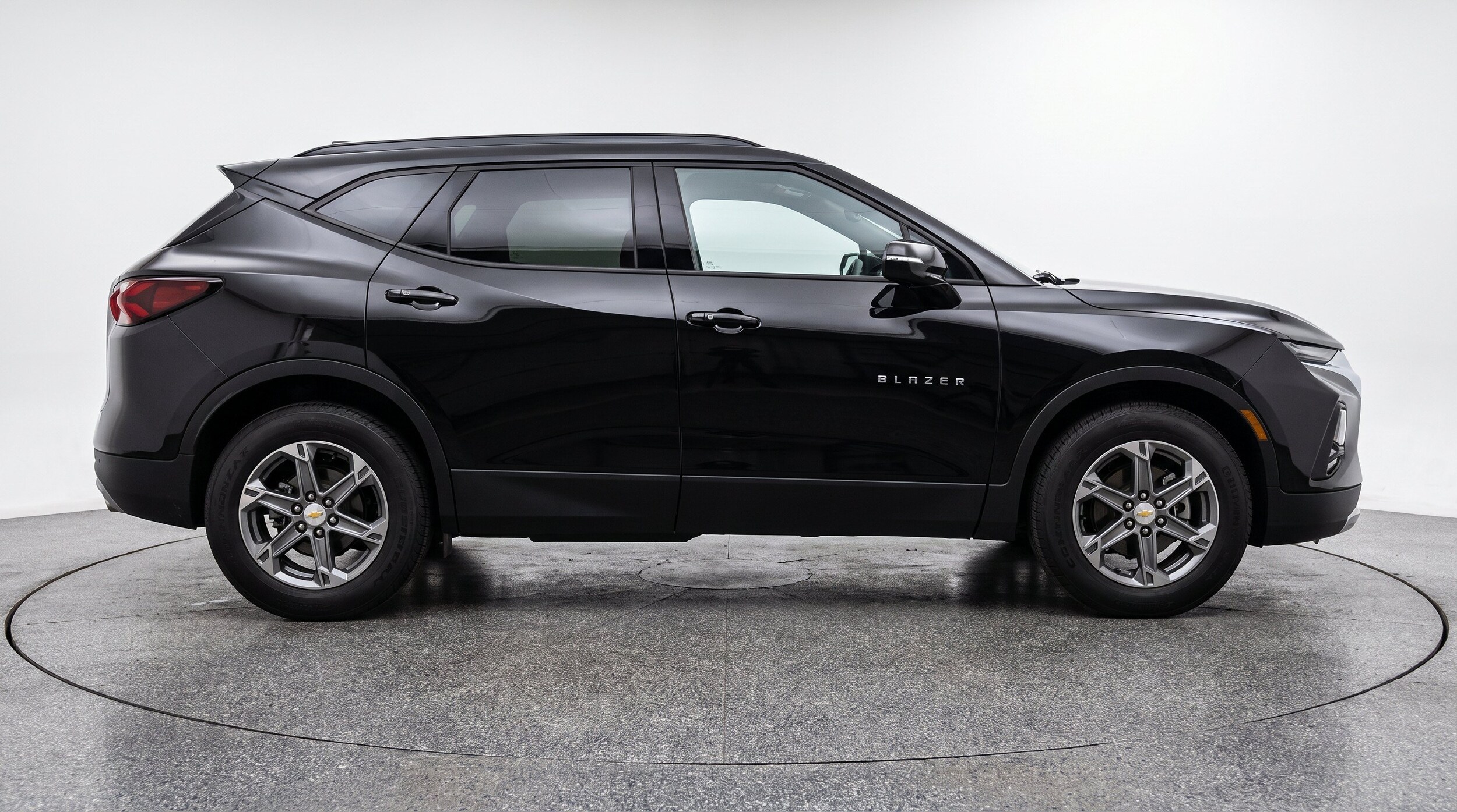 Thumbnail: 2025 Chevrolet Blazer - 11
