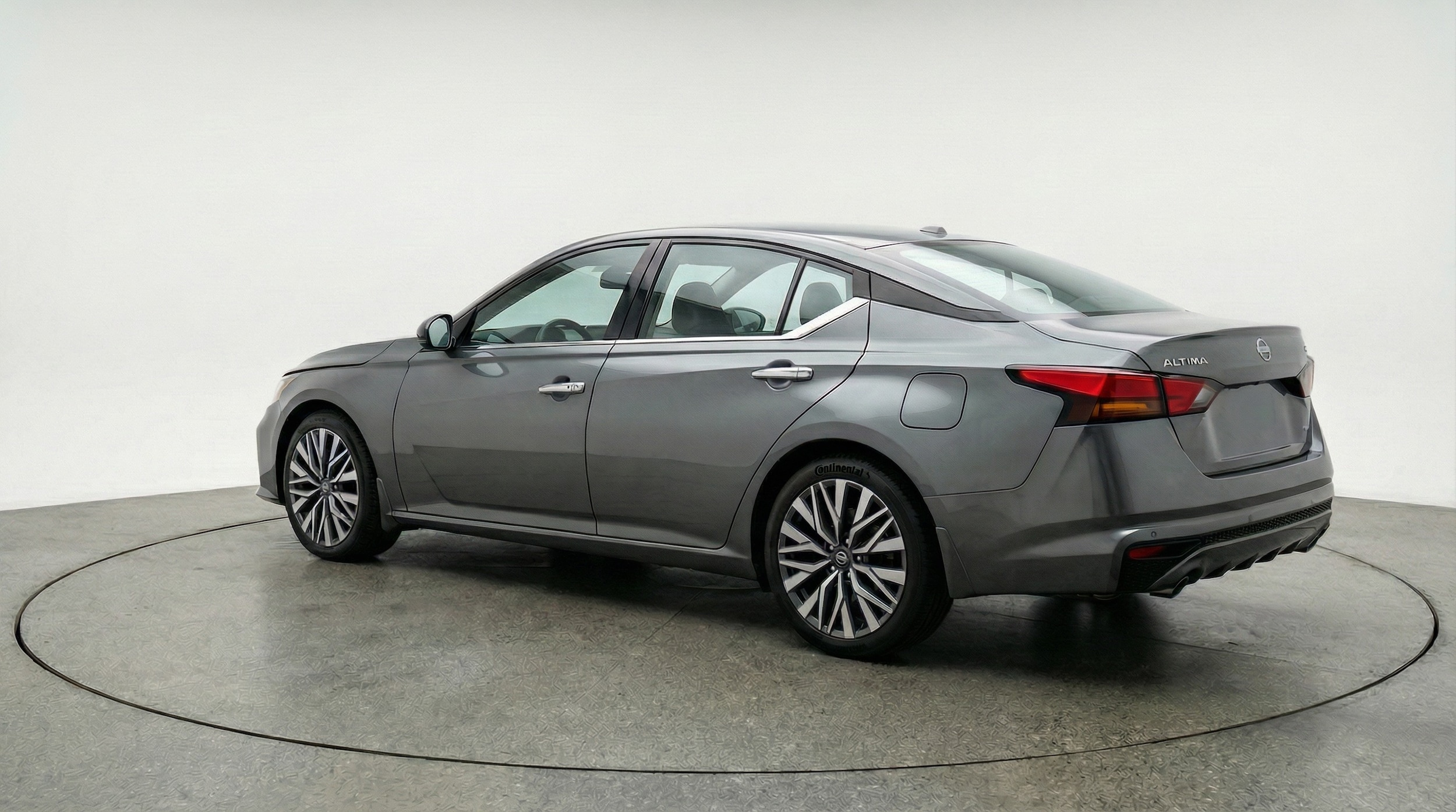 Thumbnail: 2025 Nissan Altima - 5