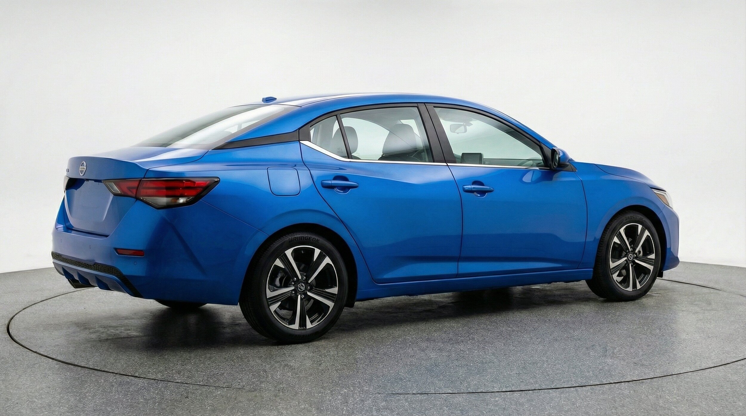 Thumbnail: 2025 Nissan Sentra - 9