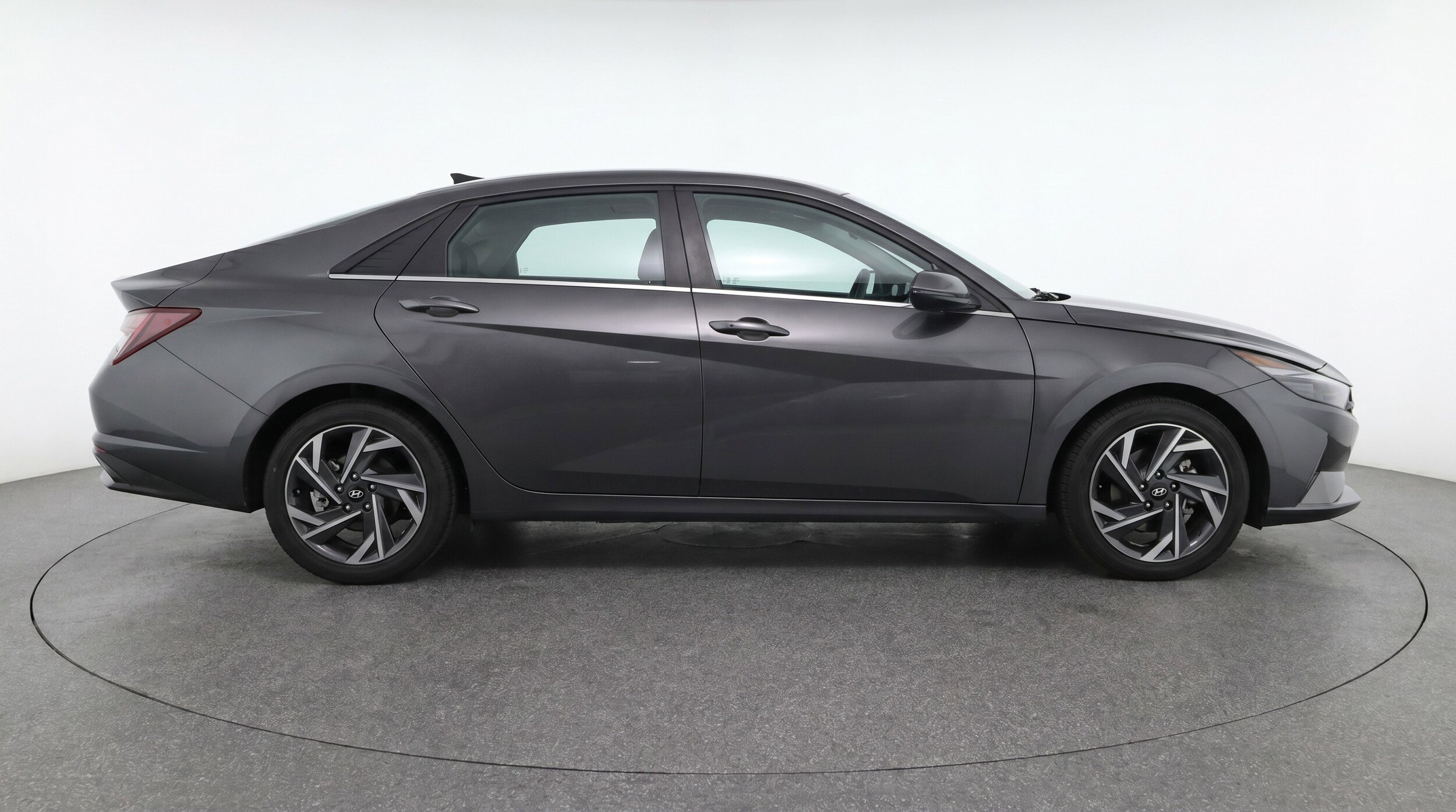 Thumbnail: 2025 Hyundai Elantra - 11