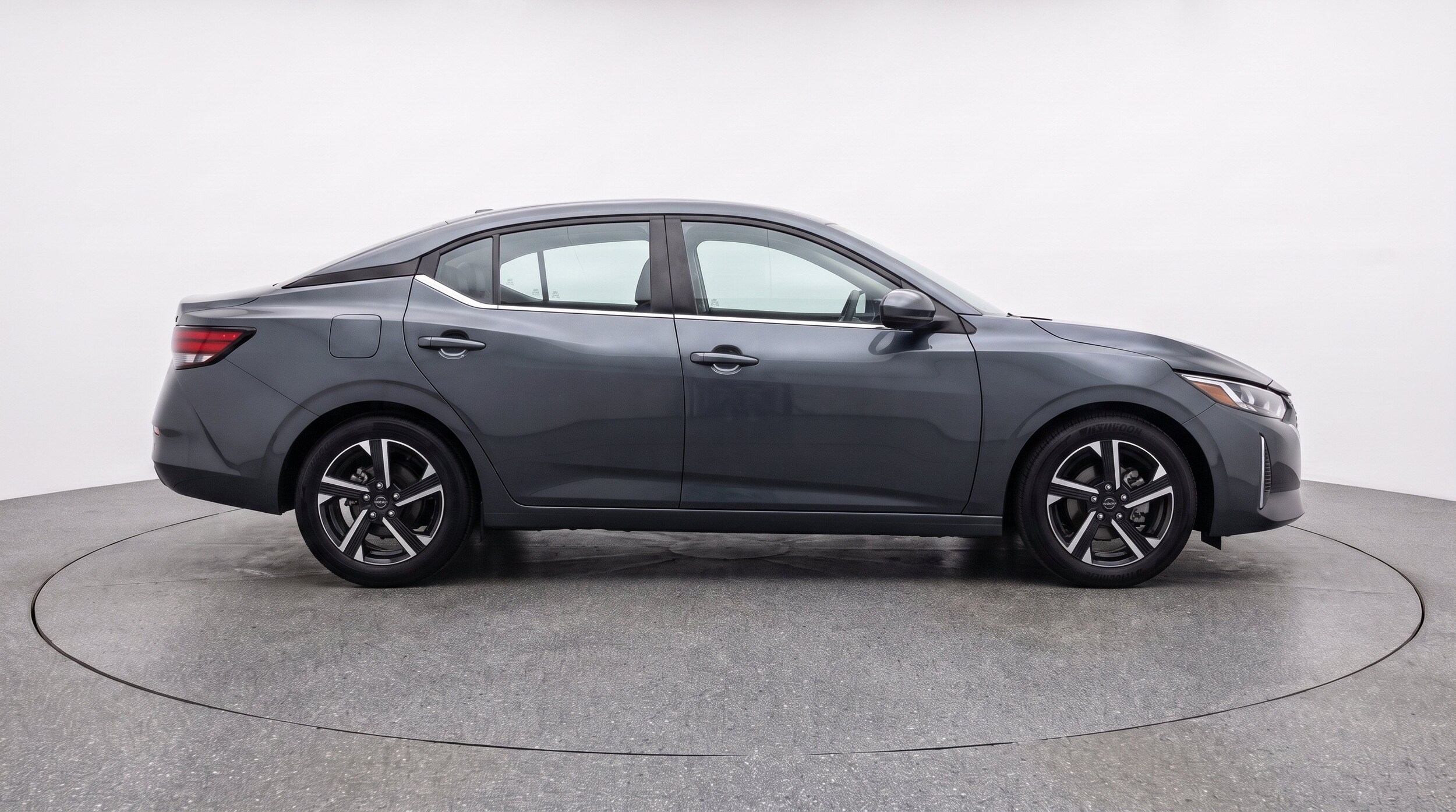 Thumbnail: 2025 Nissan Sentra - 11
