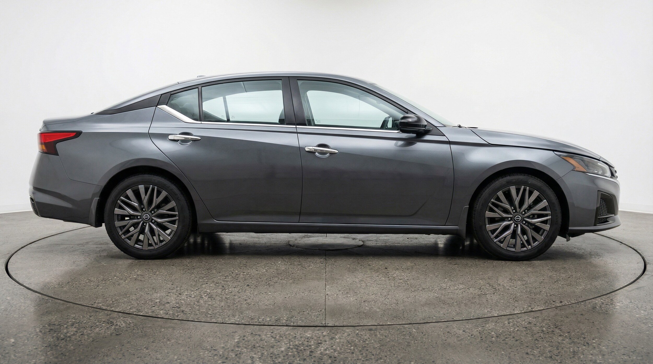 Thumbnail: 2025 Nissan Altima - 11