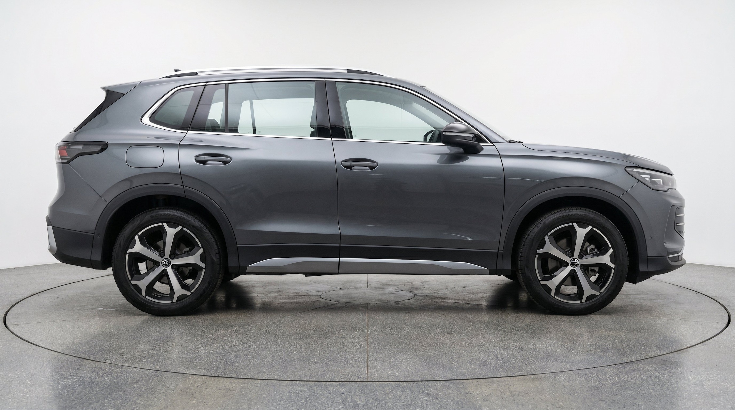 Thumbnail: 2026 Volkswagen Tiguan - 11