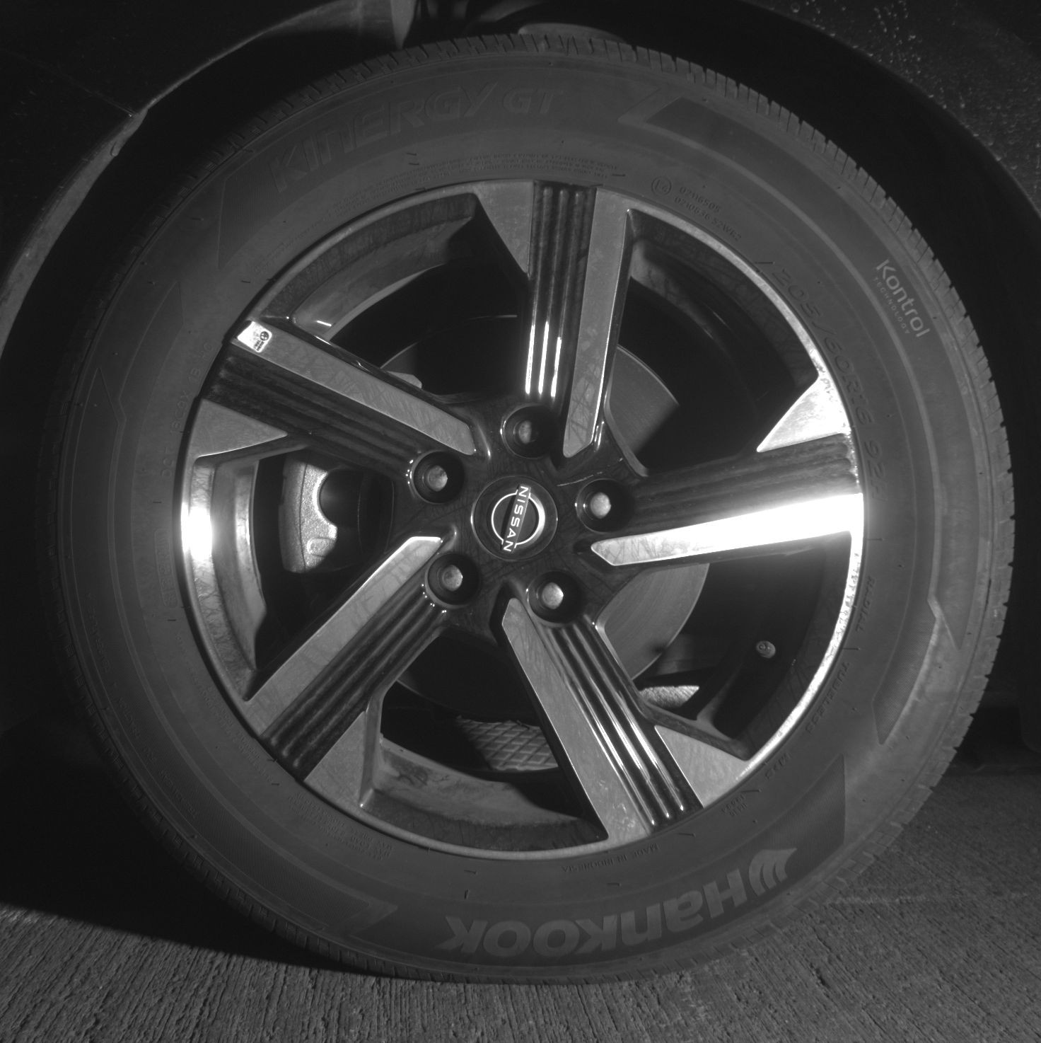 Thumbnail: 2025 Nissan Sentra - 9