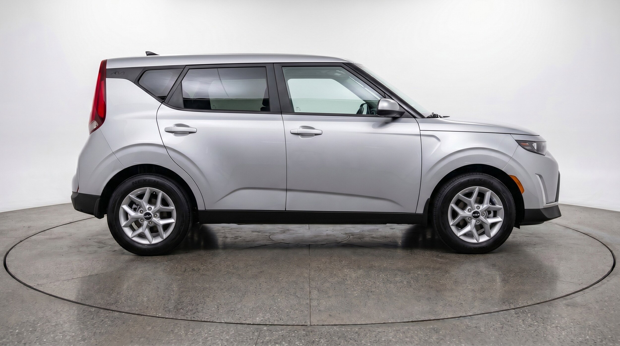 Thumbnail: 2025 Kia Soul - 11