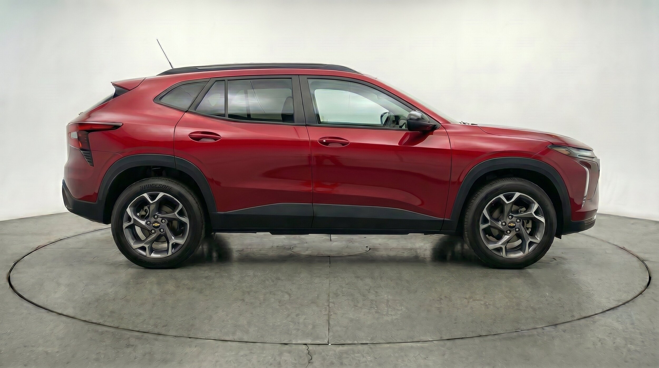 Thumbnail: 2025 Chevrolet Trax - 11