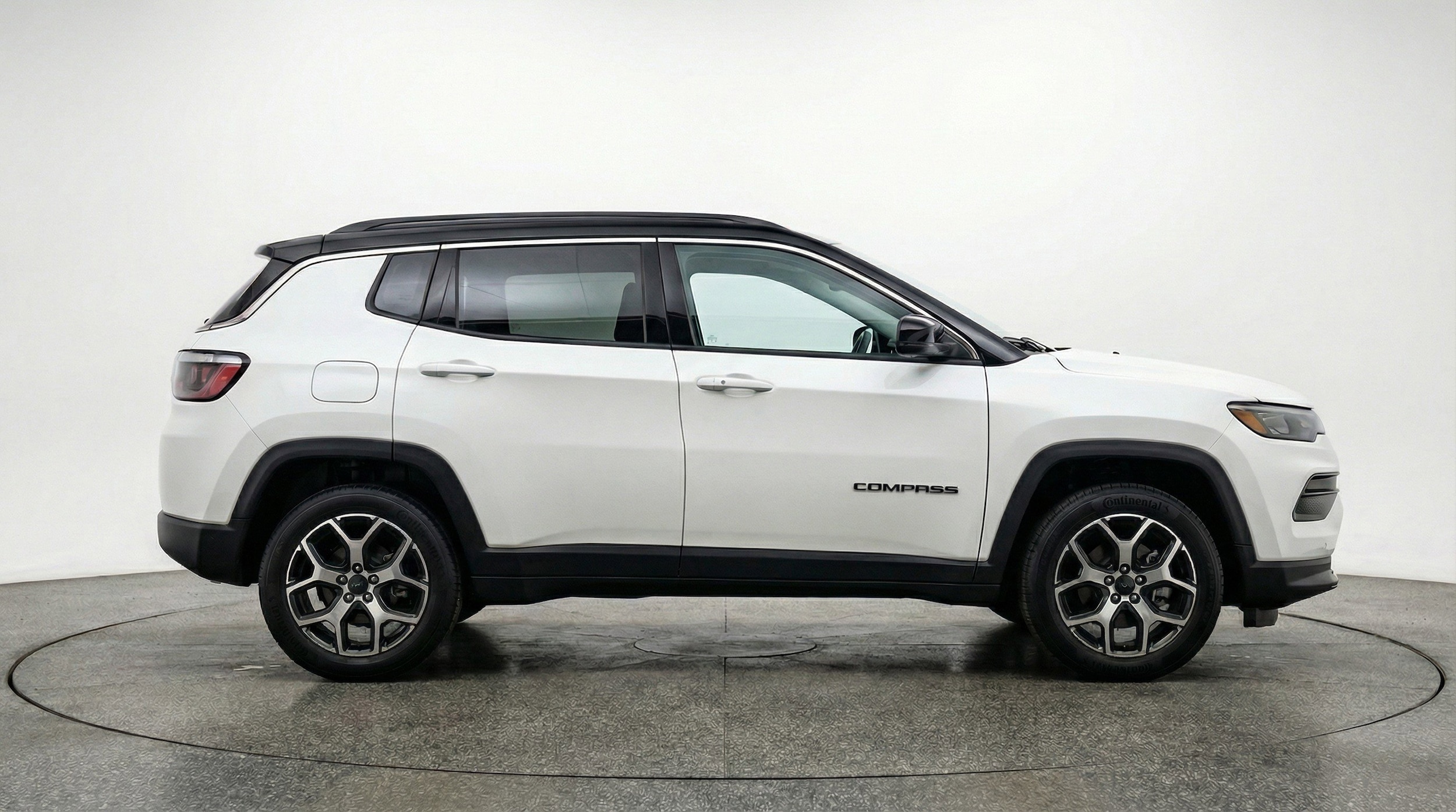 Thumbnail: 2025 Jeep Compass - 11