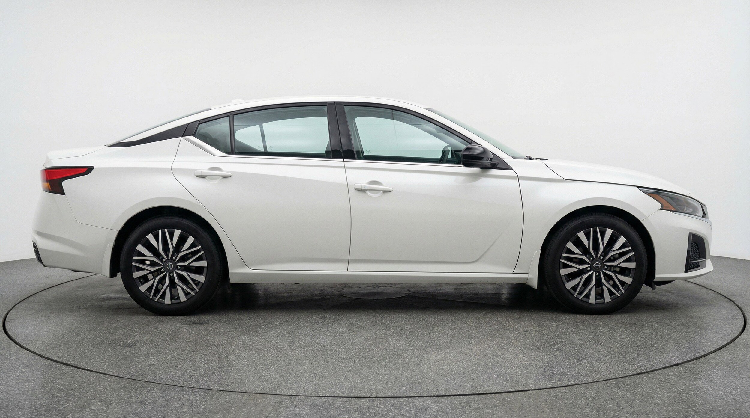 Thumbnail: 2025 Nissan Altima - 11