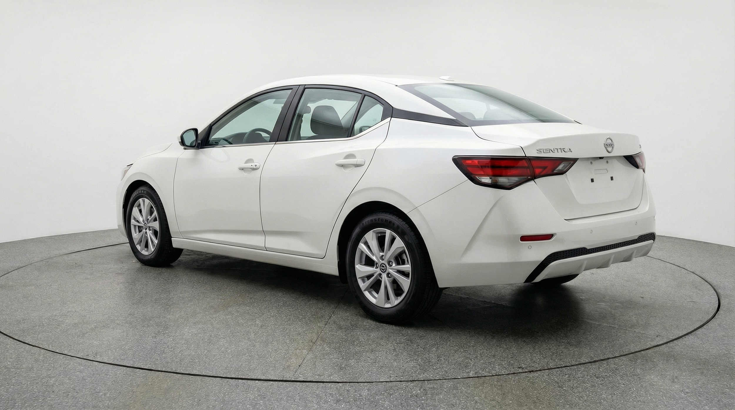 Thumbnail: 2025 Nissan Sentra - 5