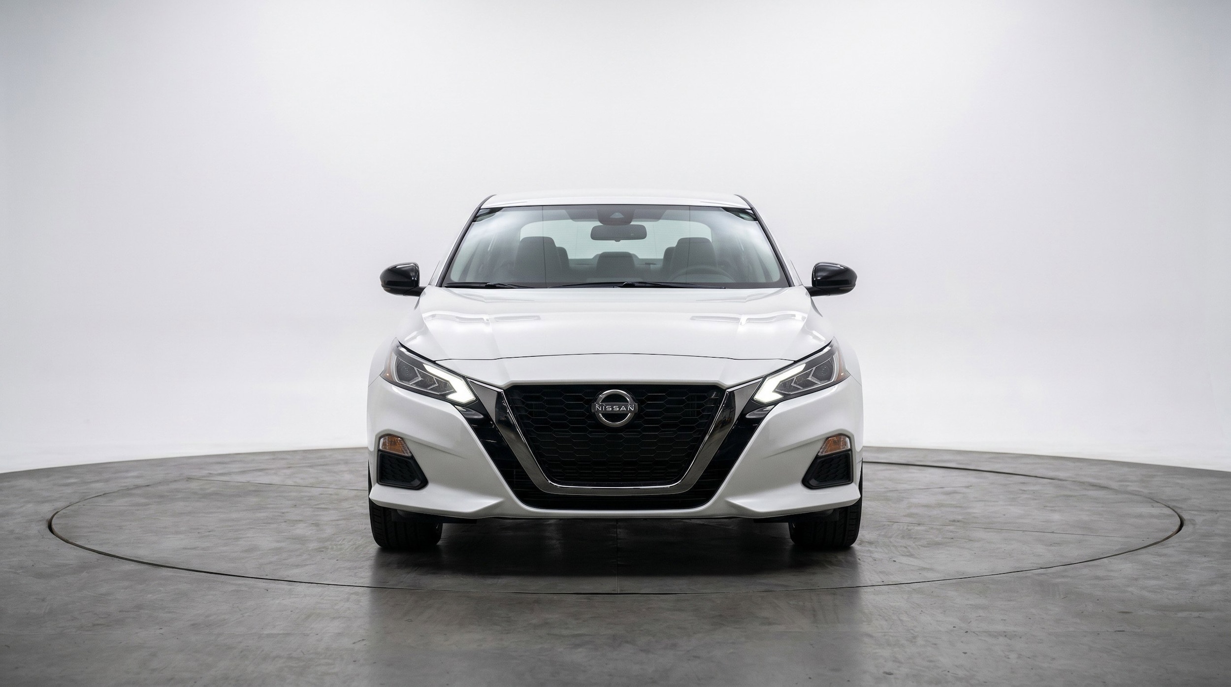 Thumbnail: 2025 Nissan Altima - 2