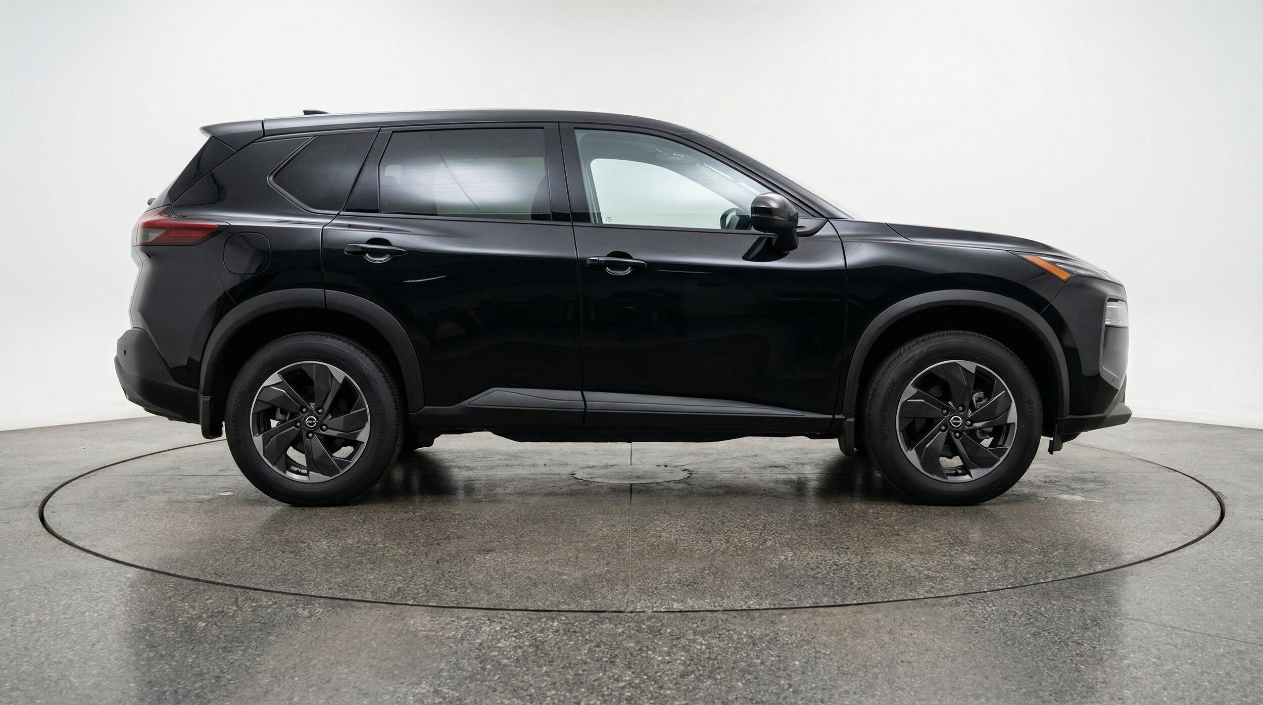 Thumbnail: 2025 Nissan Rogue - 11