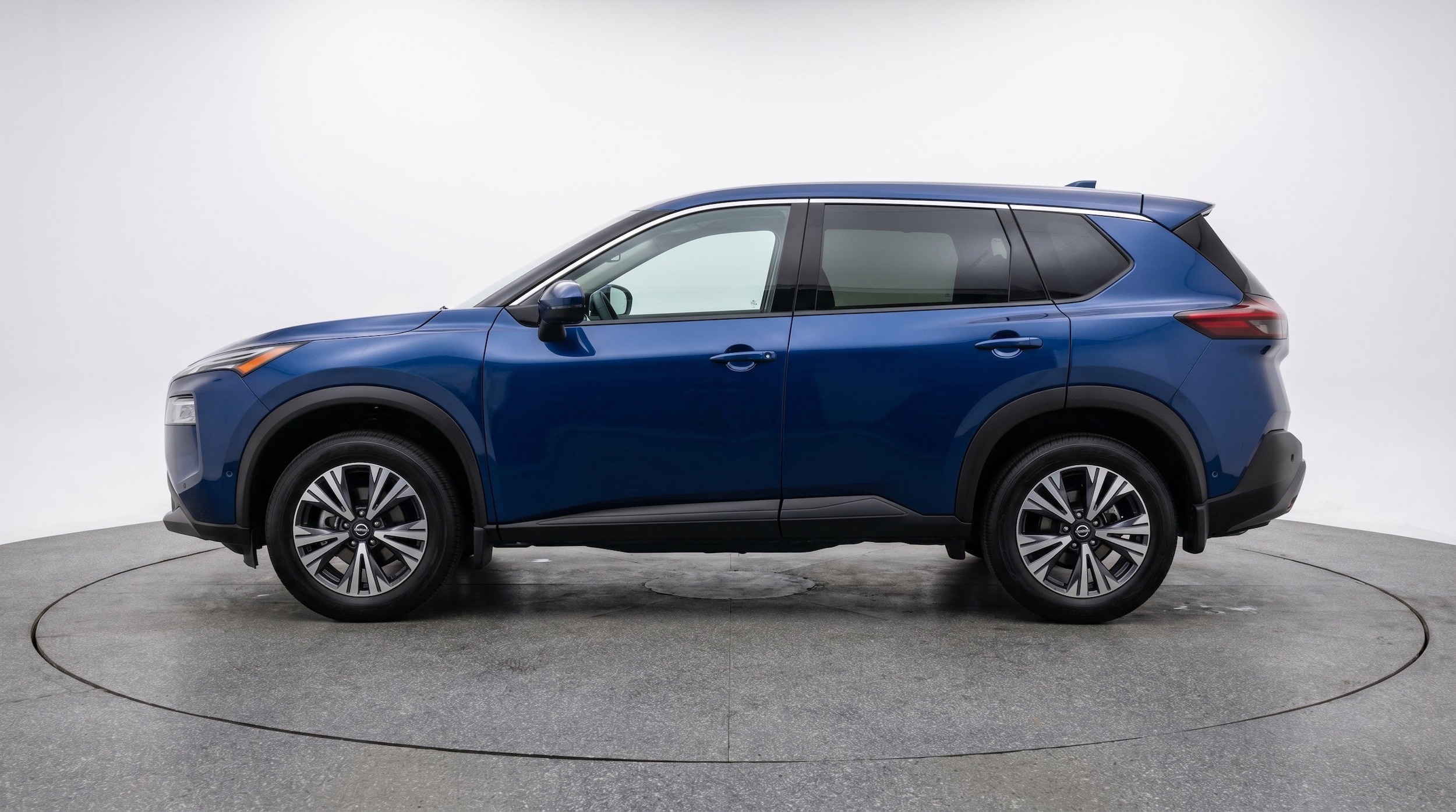 Thumbnail: 2023 Nissan Rogue - 5
