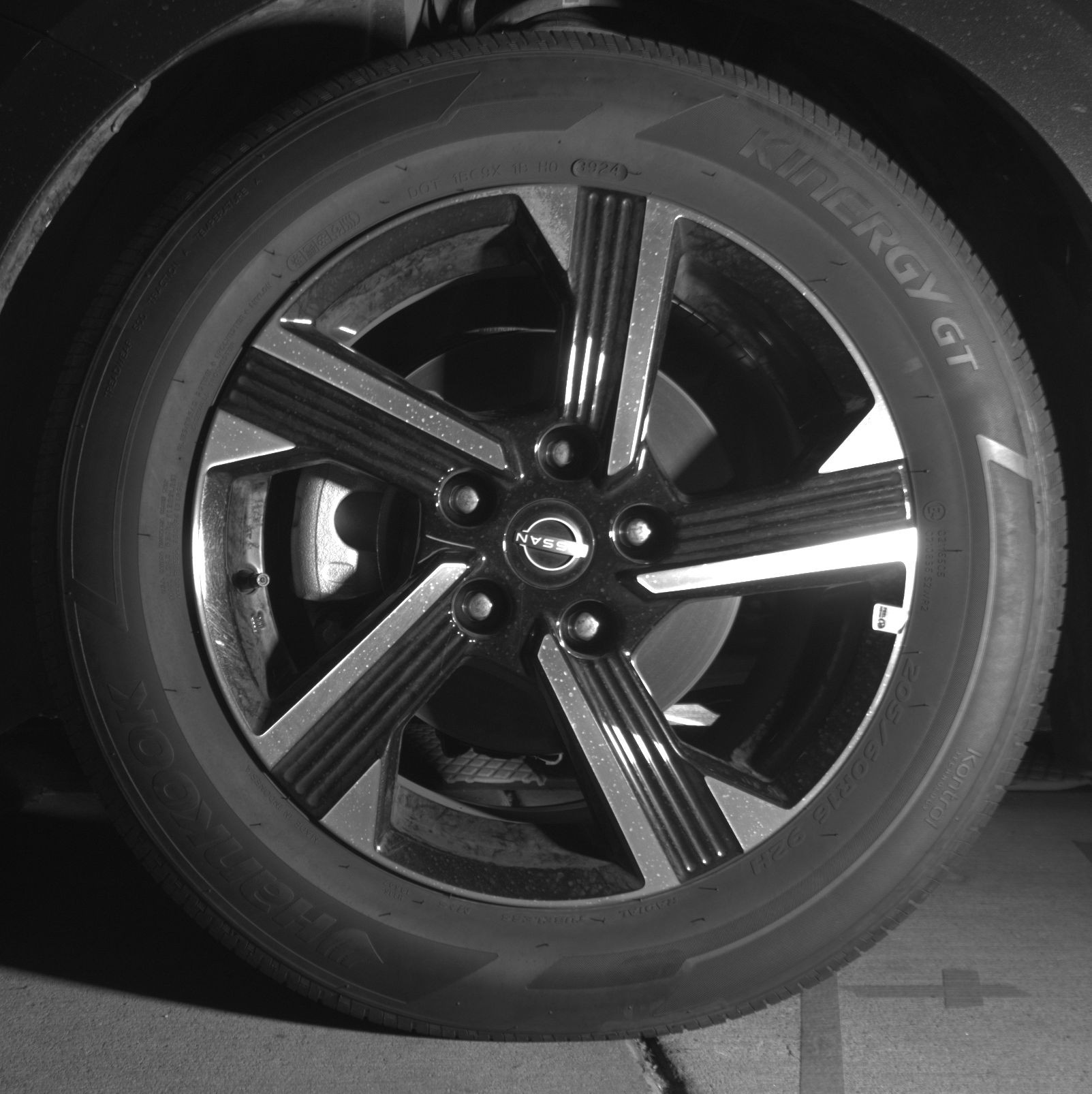 Thumbnail: 2025 Nissan Sentra - 9