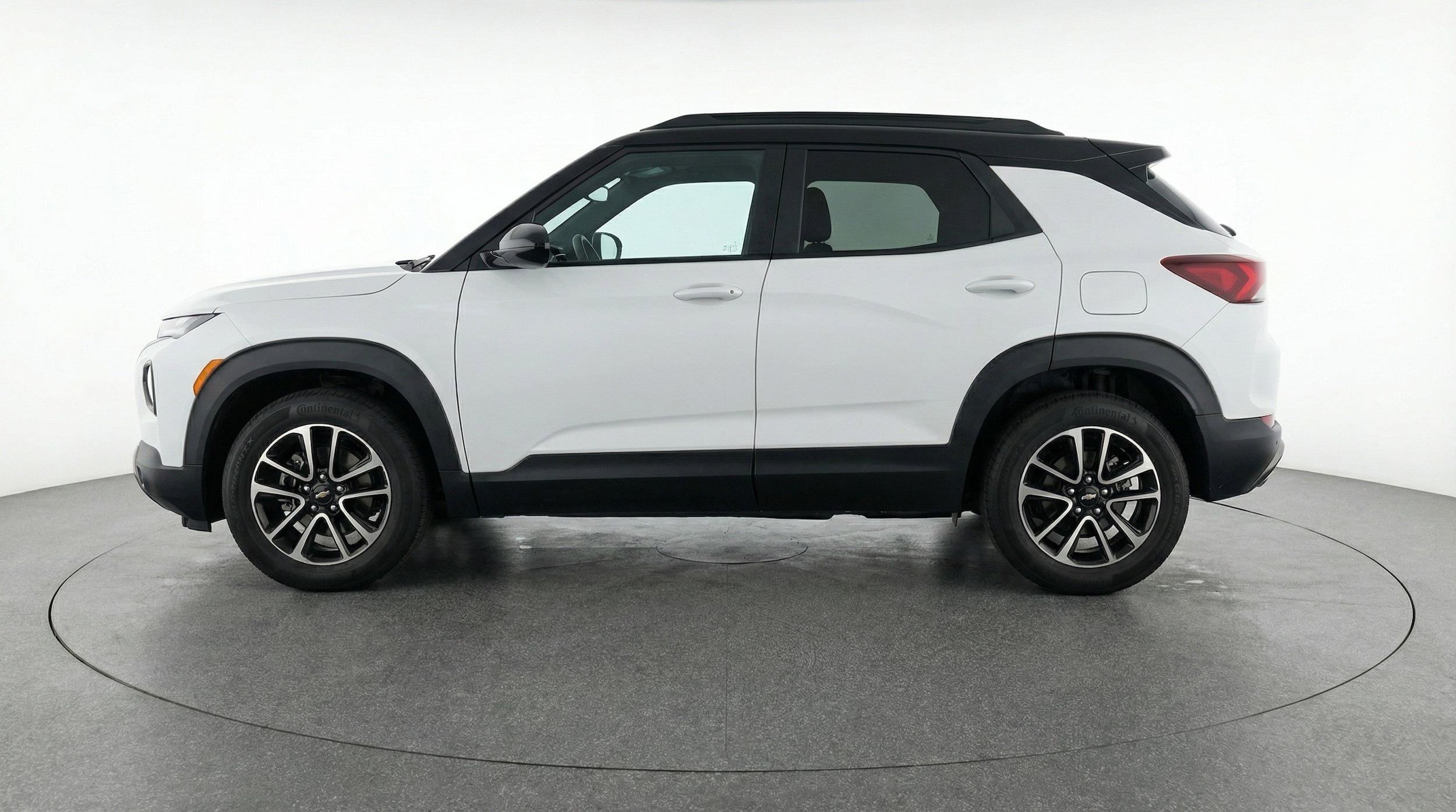 Thumbnail: 2025 Chevrolet TrailBlazer - 5