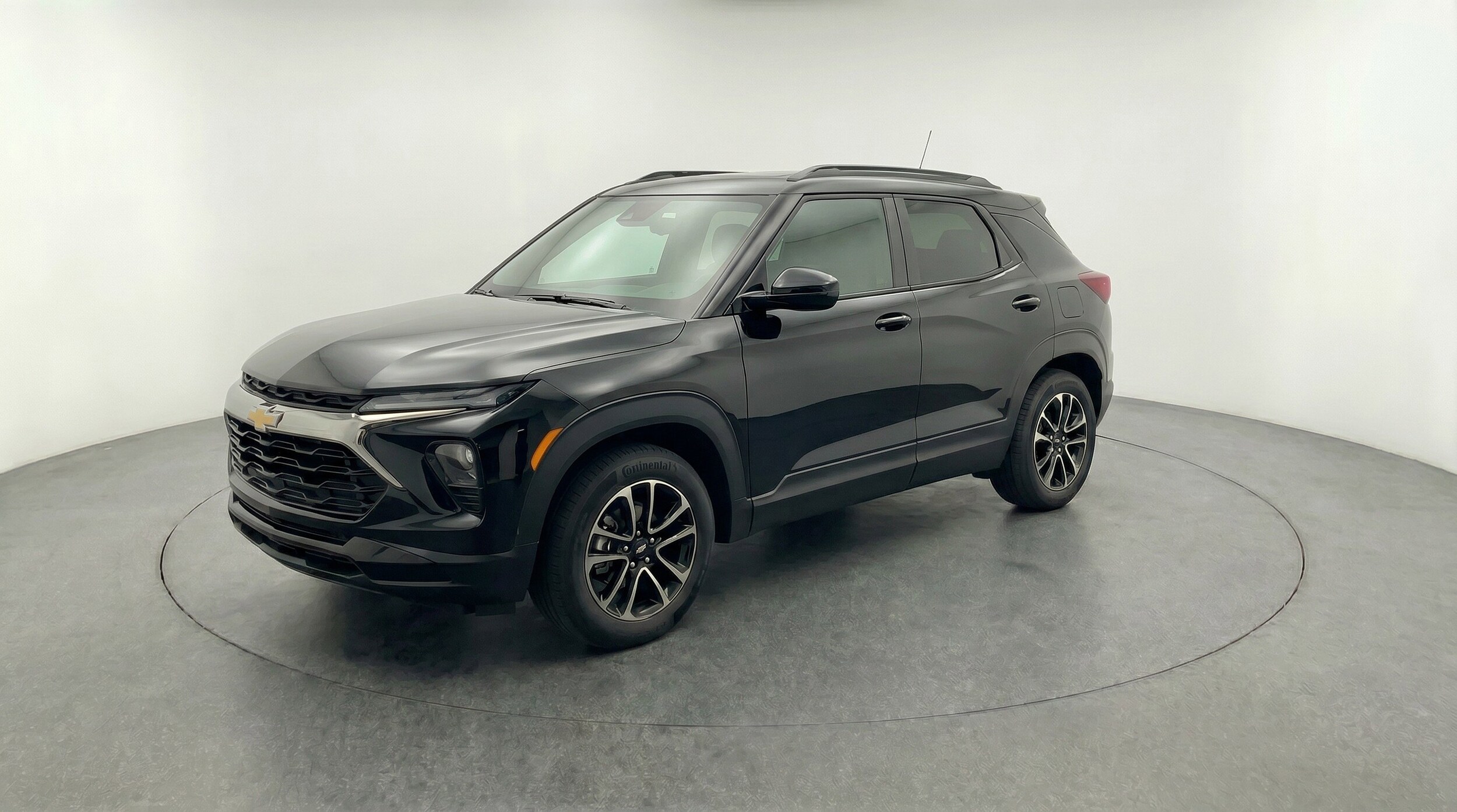 Thumbnail: 2025 Chevrolet TrailBlazer - 3