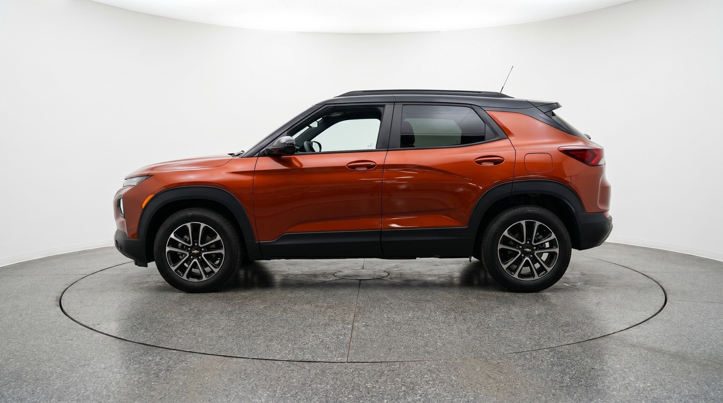 Thumbnail: 2025 Chevrolet TrailBlazer - 5