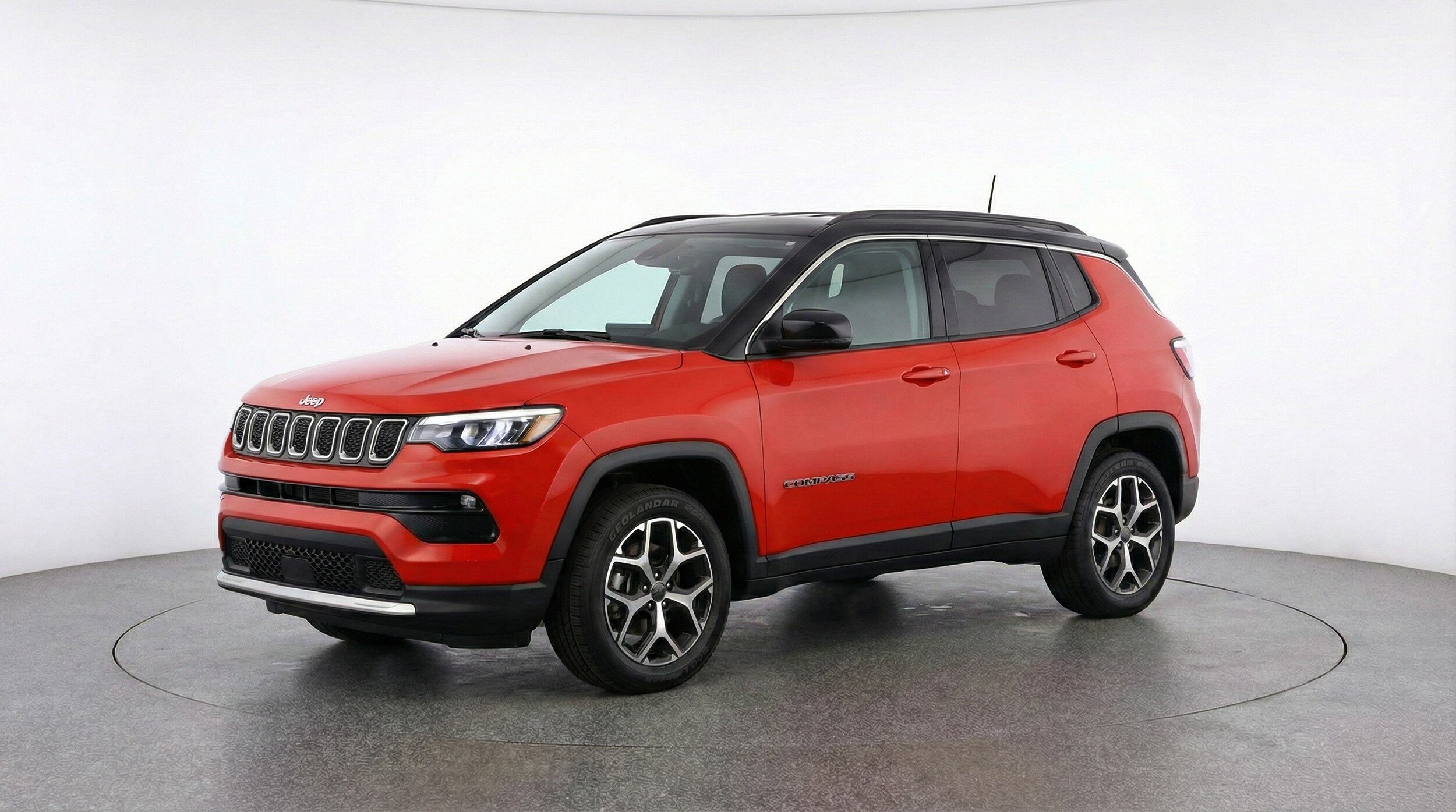 Thumbnail: 2025 Jeep Compass - 3