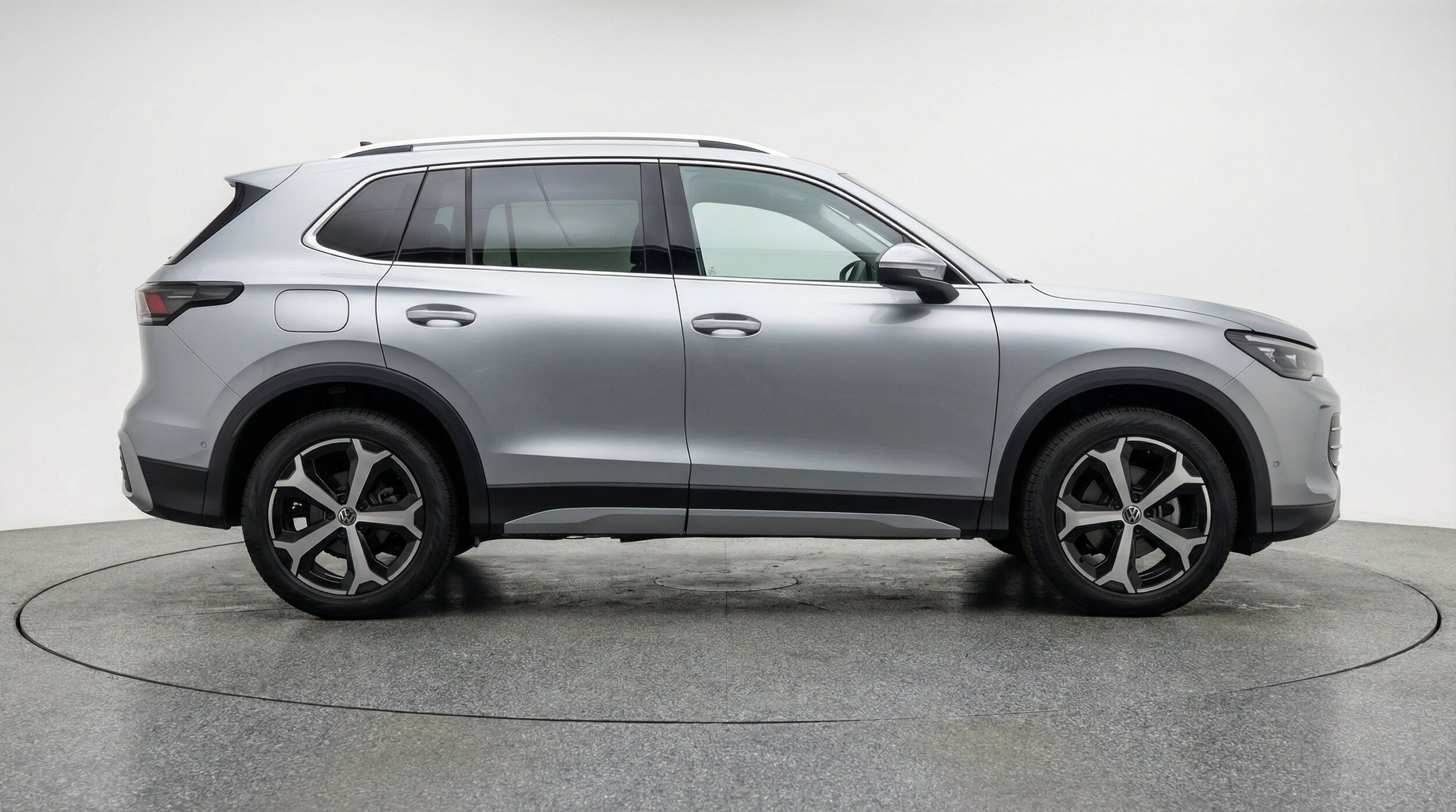 Thumbnail: 2026 Volkswagen Tiguan - 11