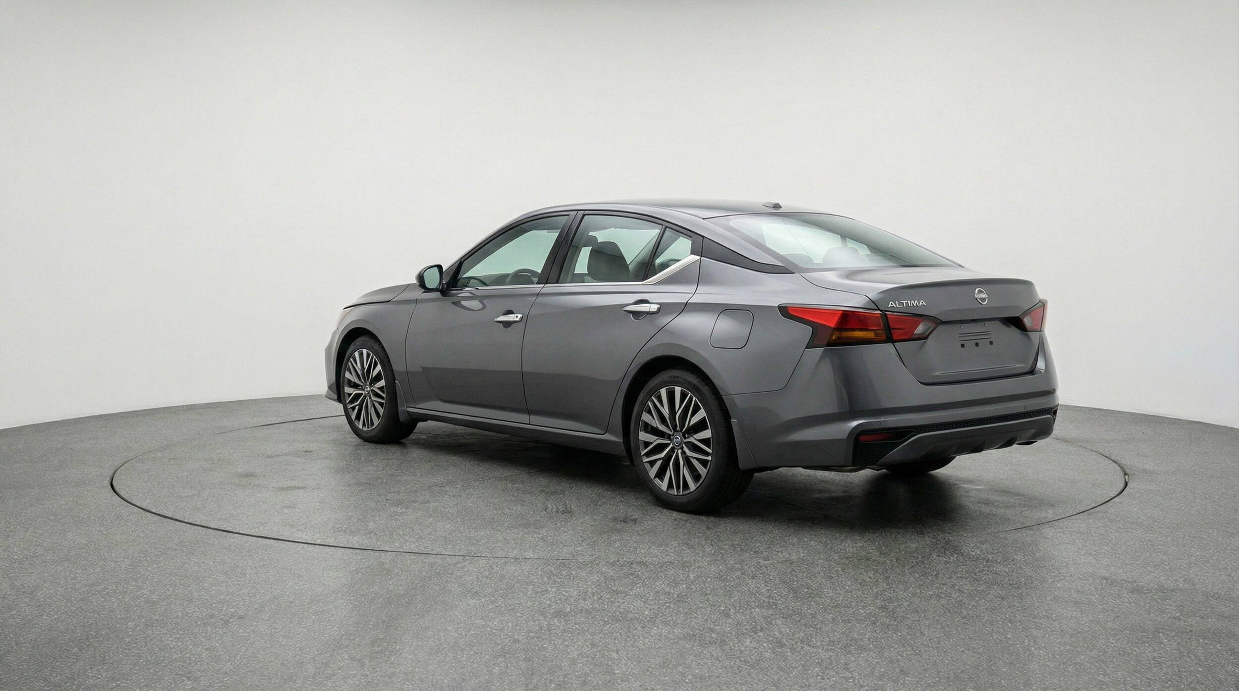 Thumbnail: 2025 Nissan Altima - 6