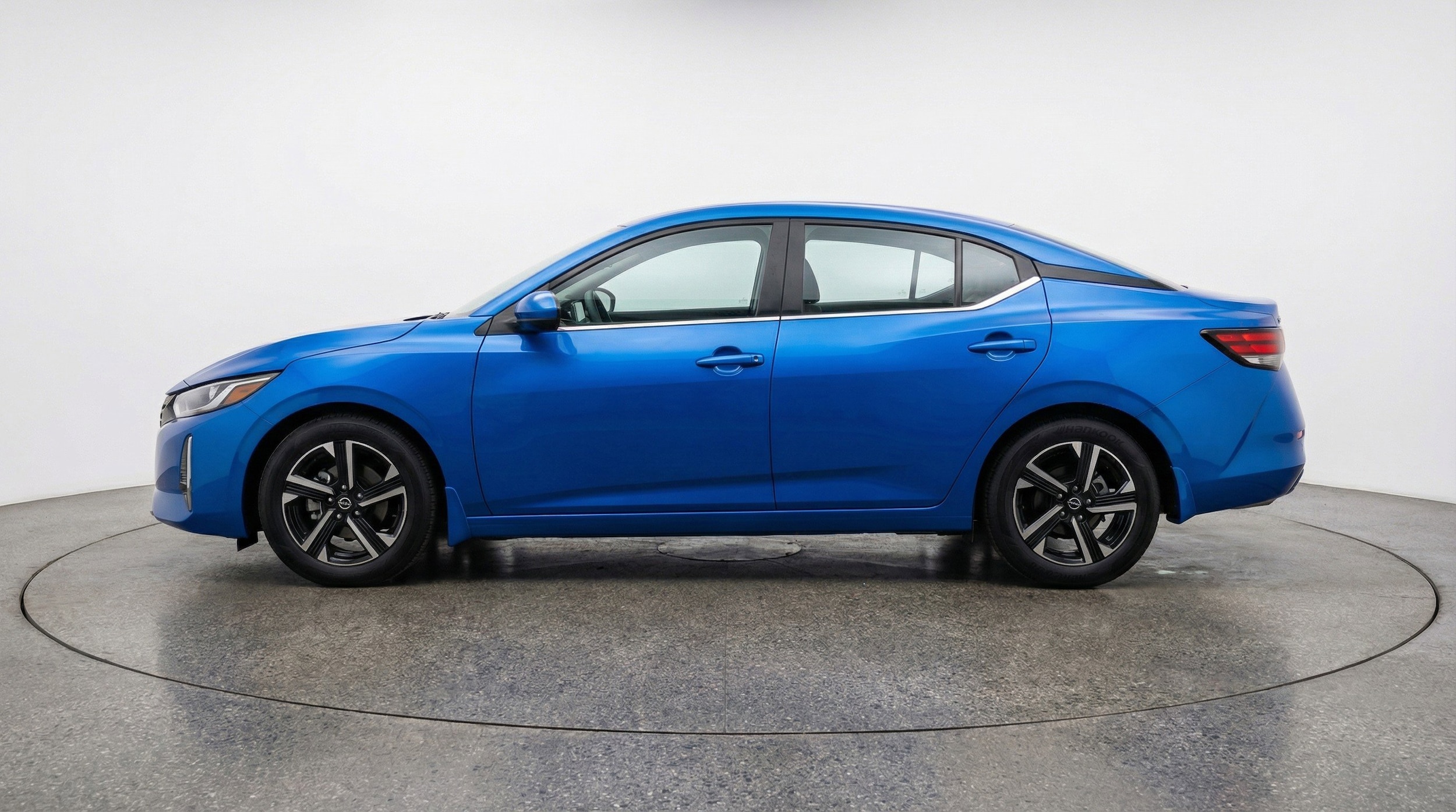 Thumbnail: 2025 Nissan Sentra - 5