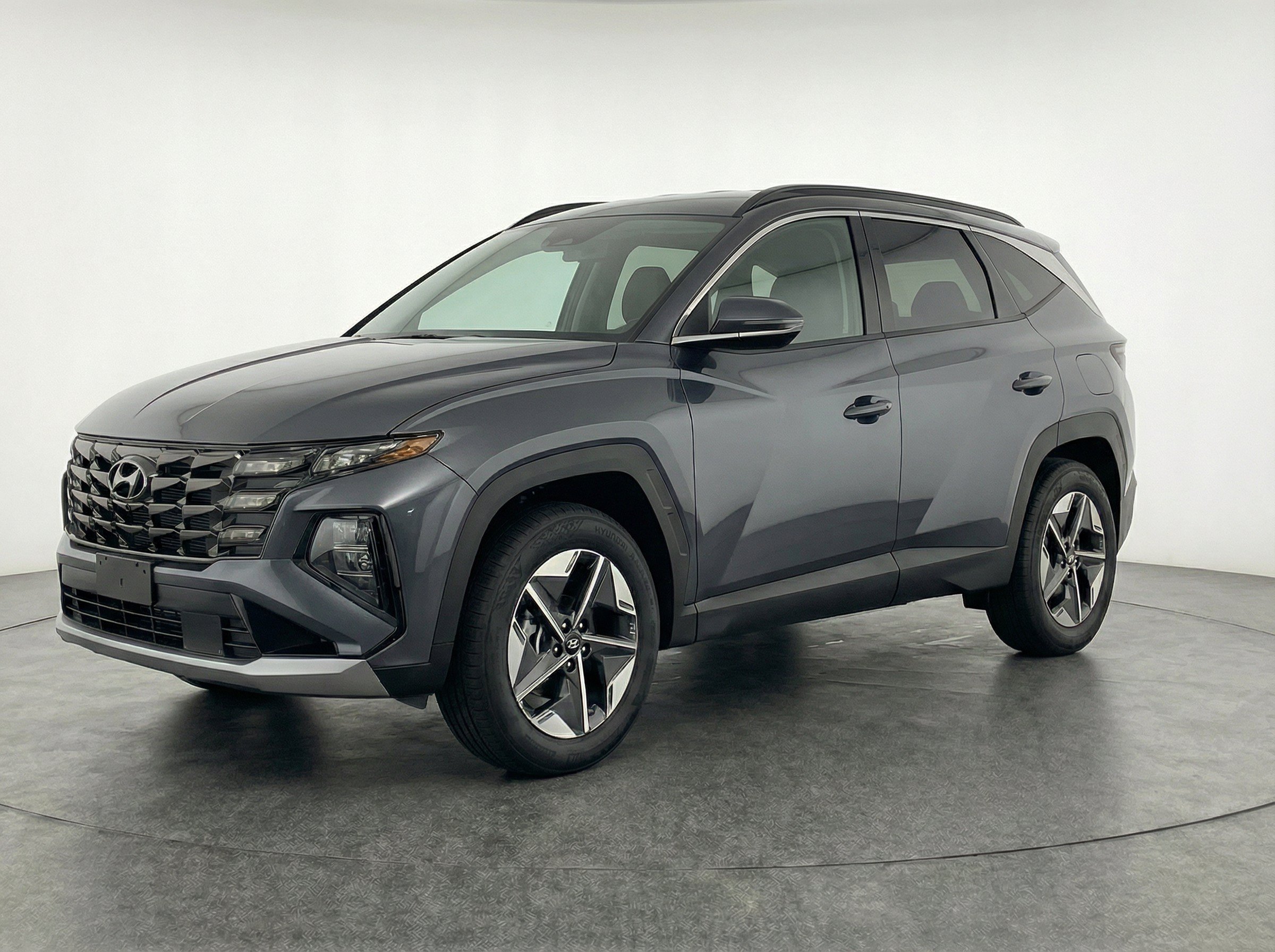 Thumbnail: 2026 Hyundai Tucson - 3