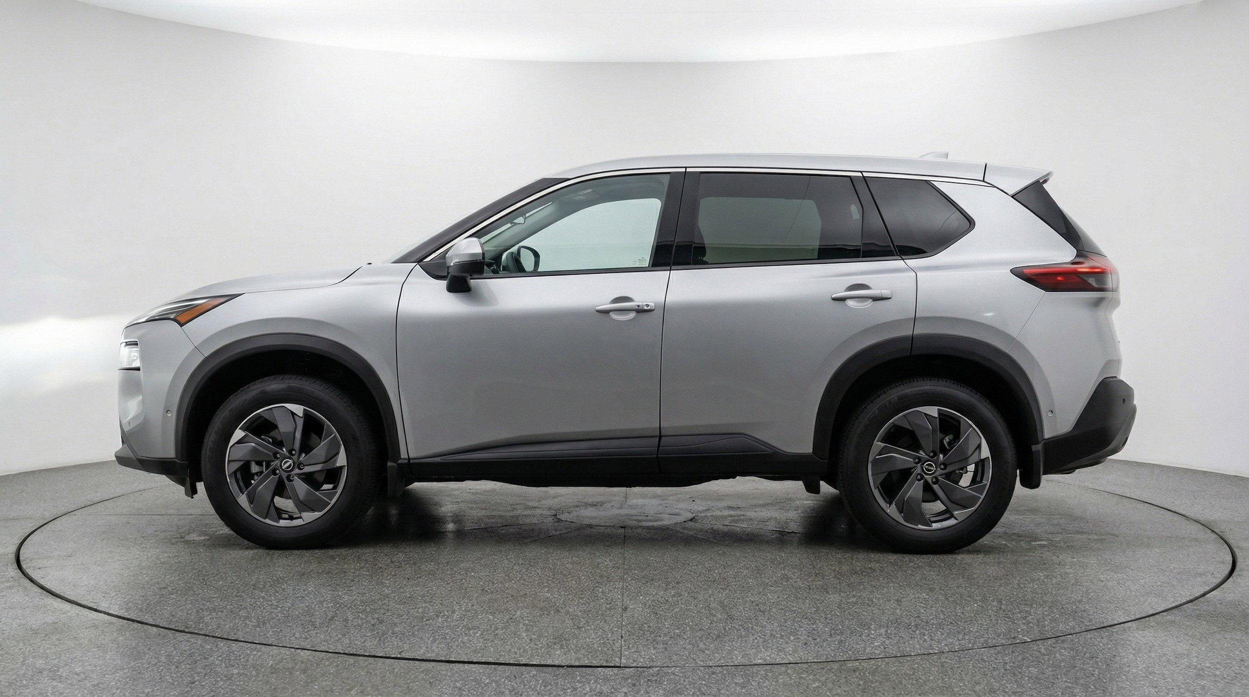 Thumbnail: 2025 Nissan Rogue - 5