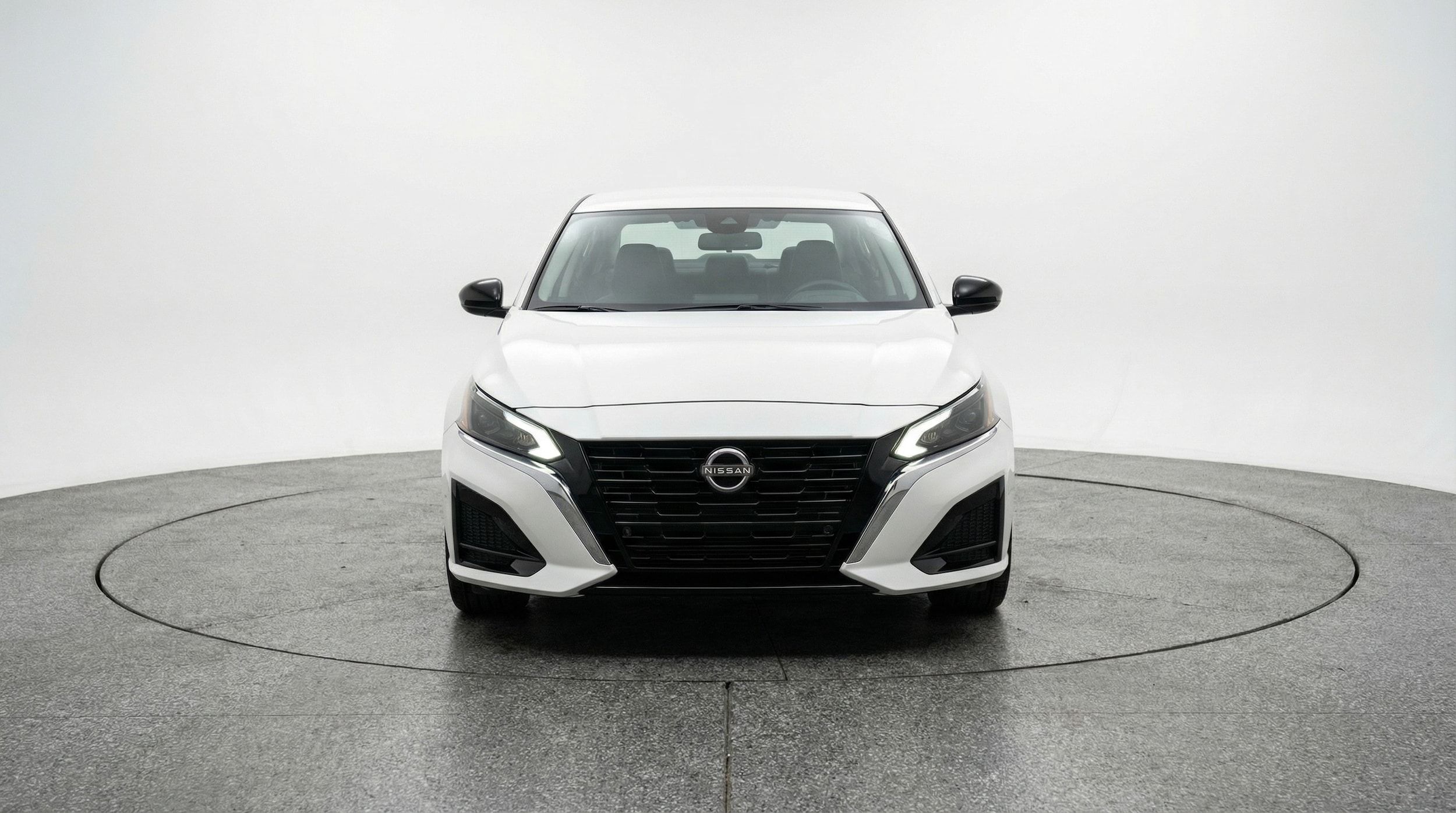 Thumbnail: 2025 Nissan Altima - 2